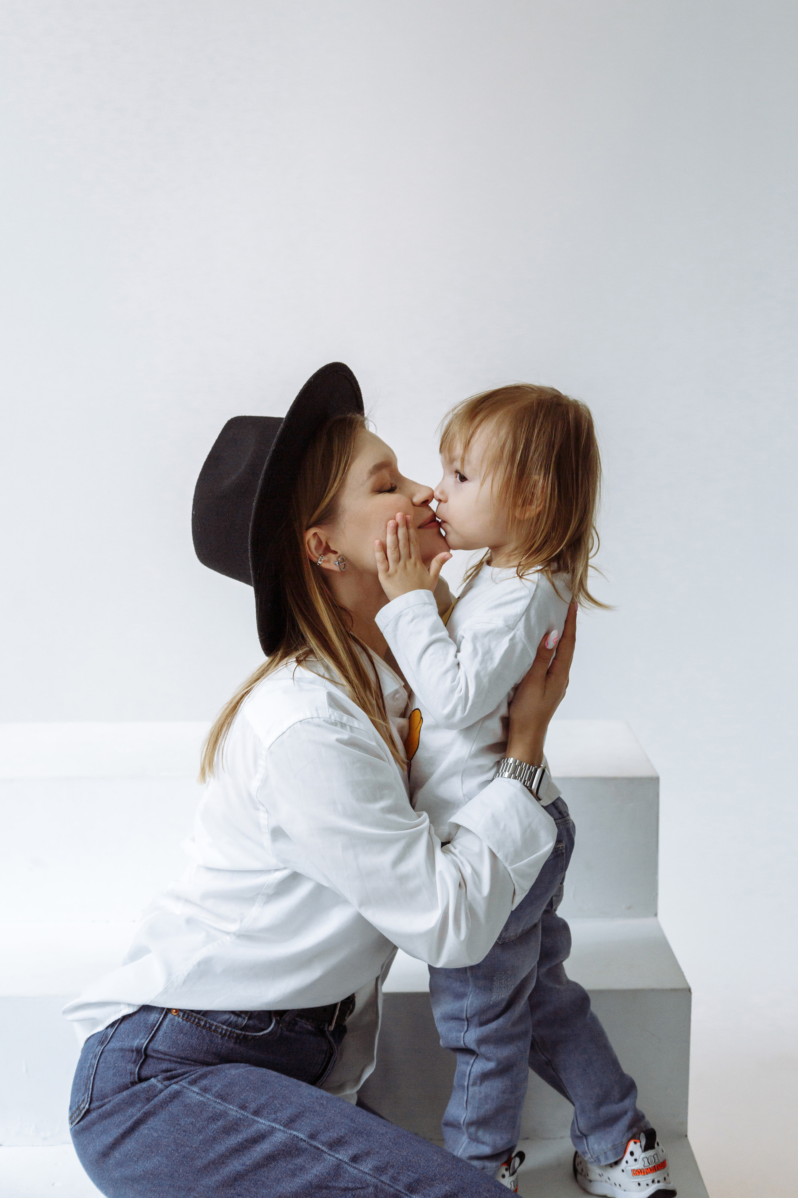 Полина и Ева. Фотограф новорожденных Тверь Диана Муляева