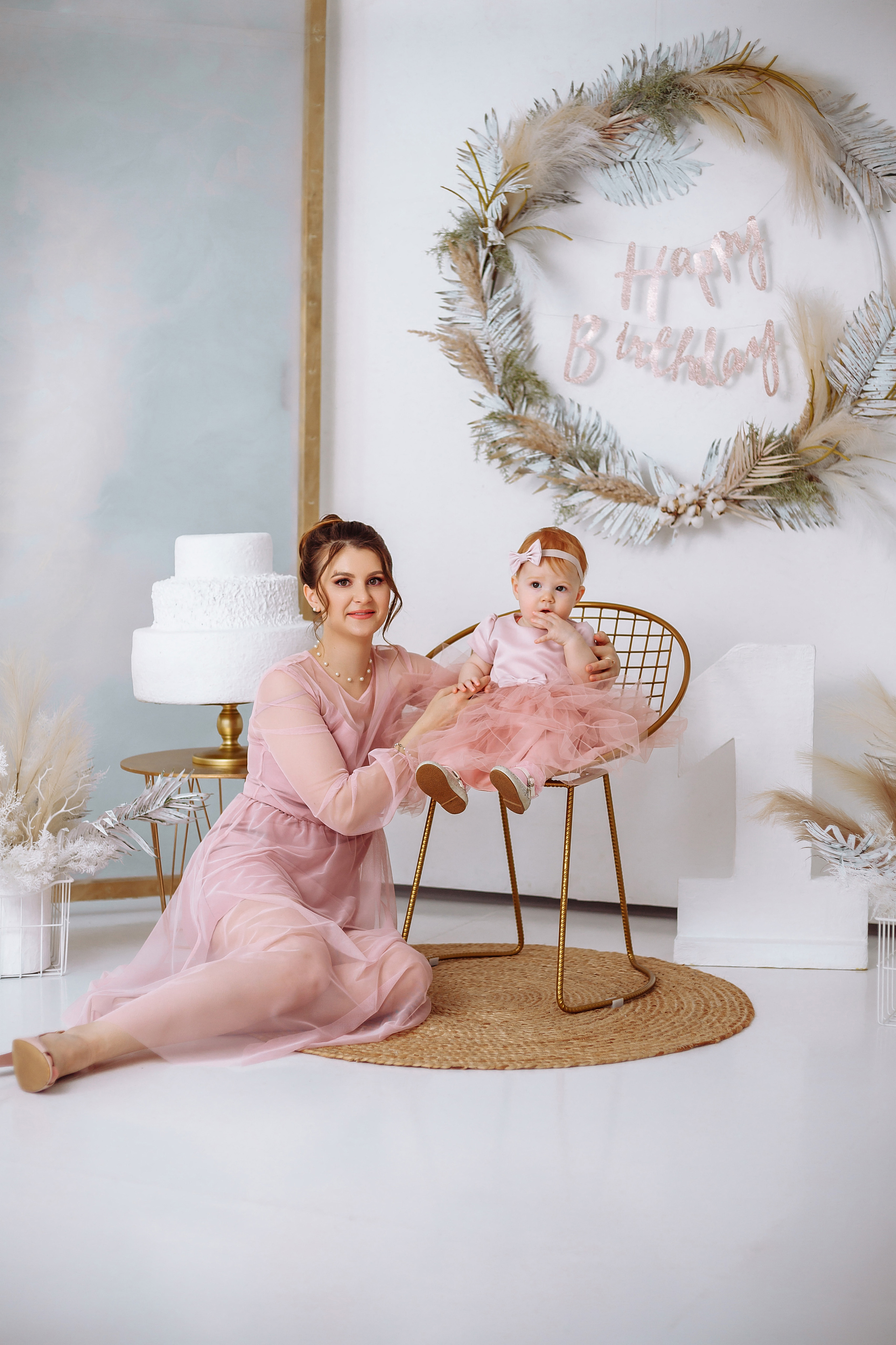 Годик Василисы. Фотограф новорожденных Тверь Диана Муляева