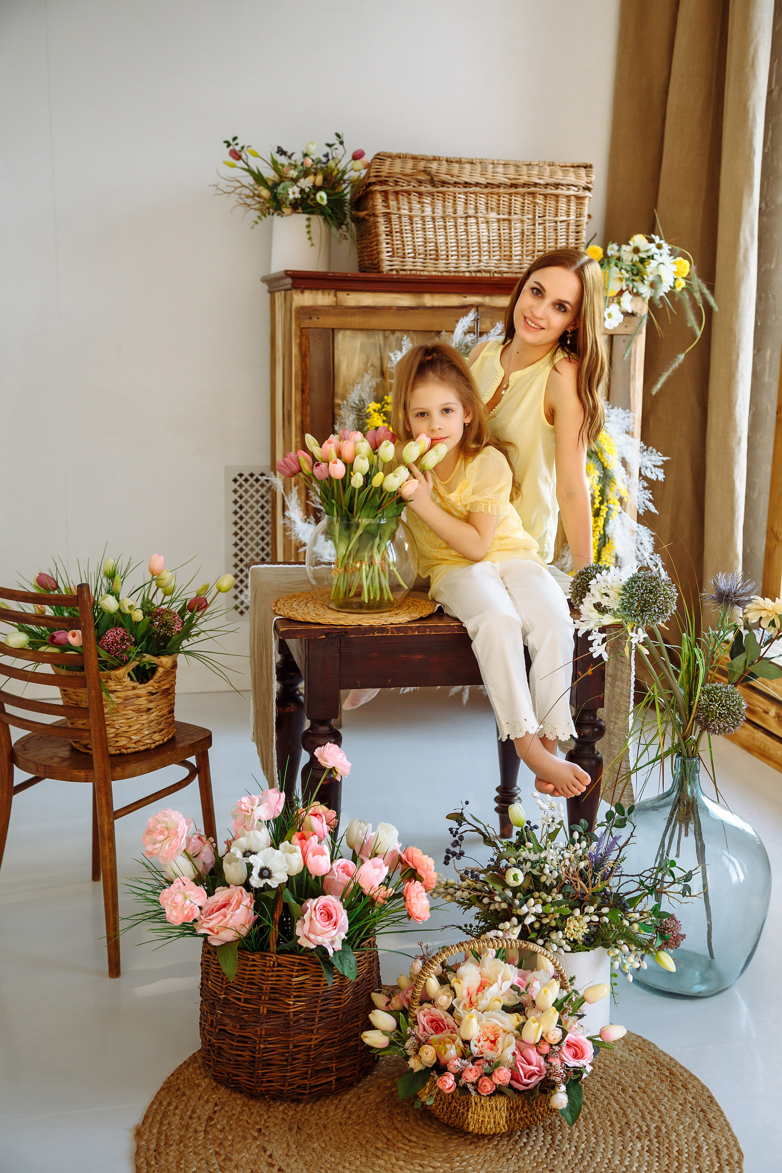 Яна и Аня (фотодень «Весна»). Фотограф новорожденных Тверь Диана Муляева