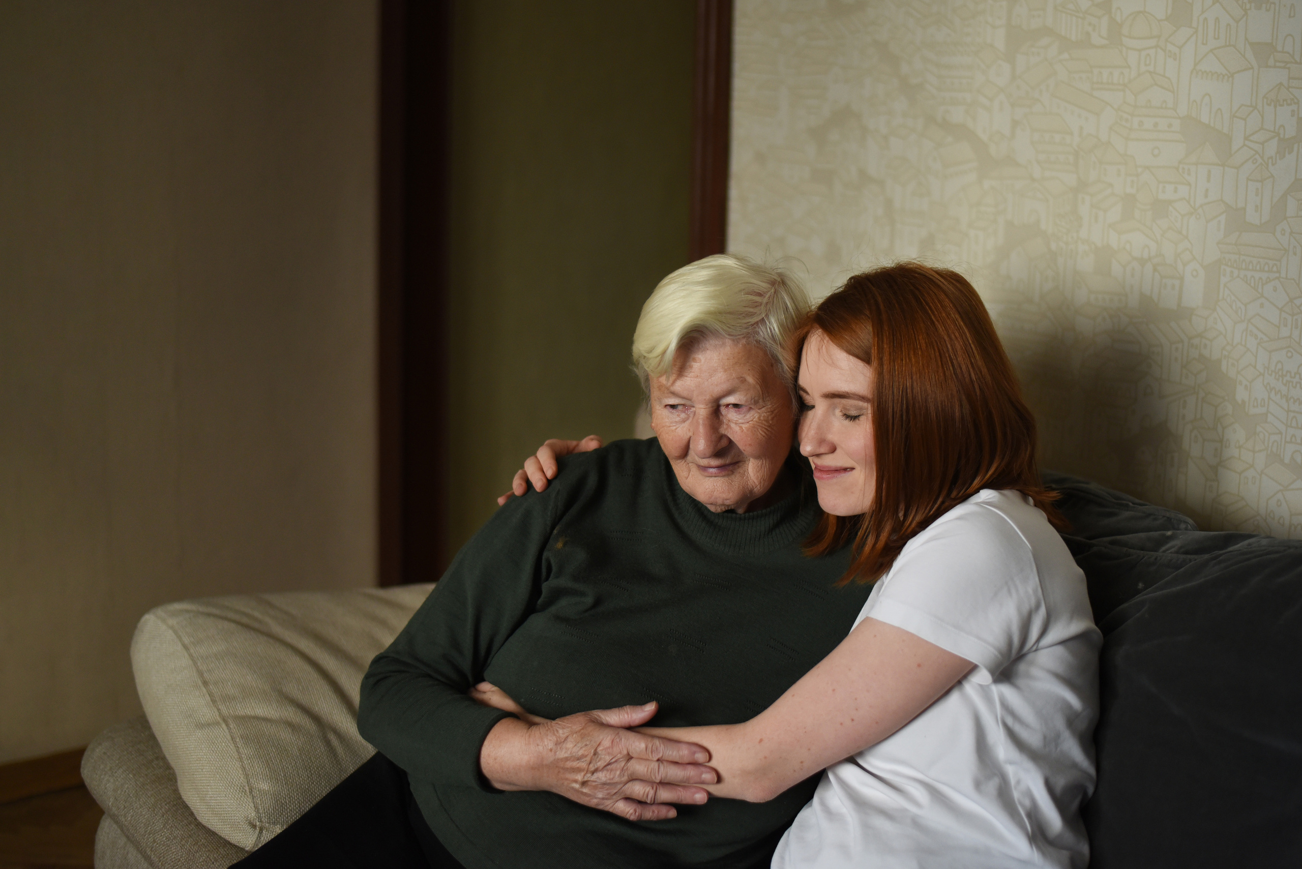 Съёмка семьи с новорожденным или малышом на ГВ. Семейный и детский фотограф в Москве Анна Оськина