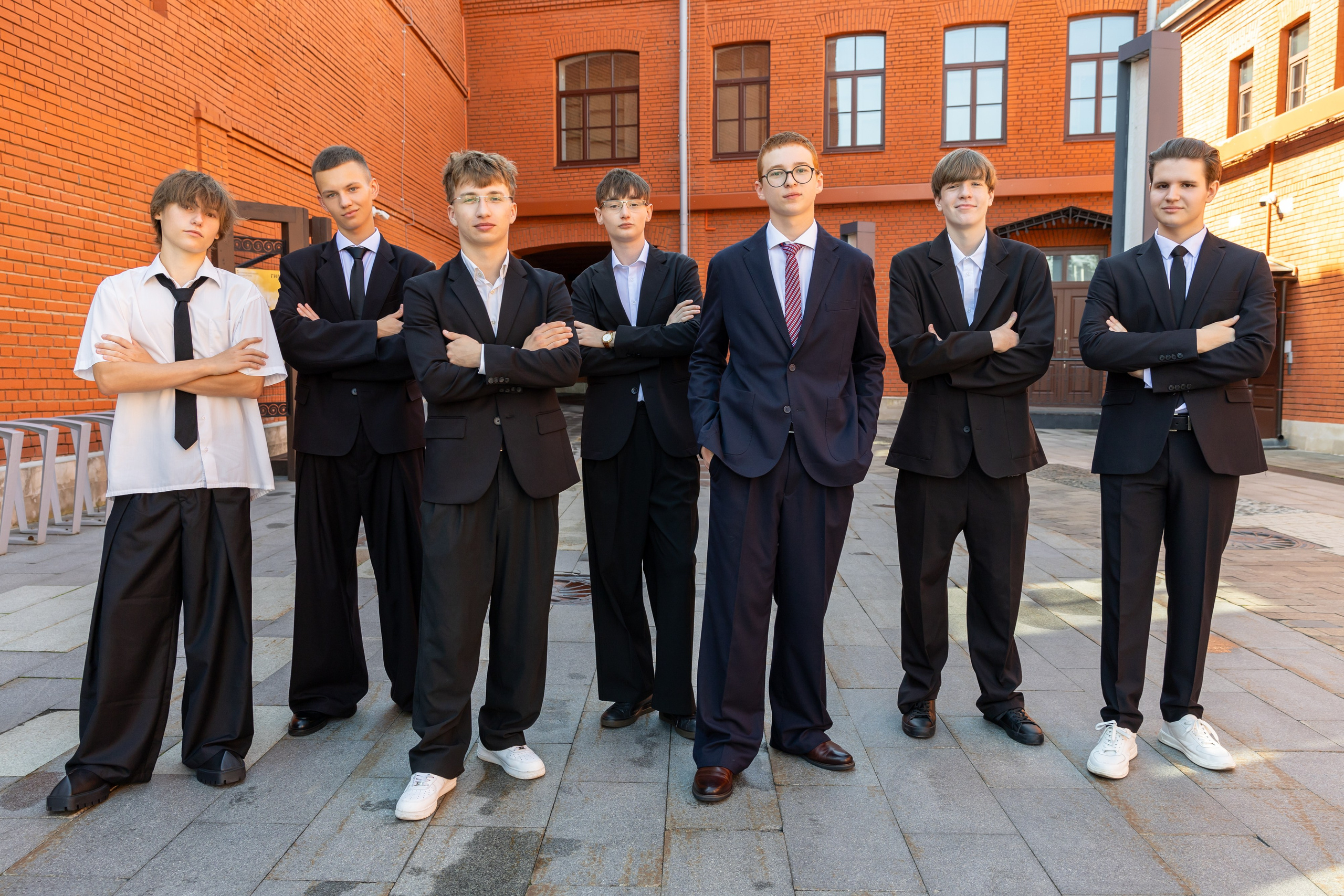 Школьная прогулка. Свадебная фотосъёмка в Москве, Туле