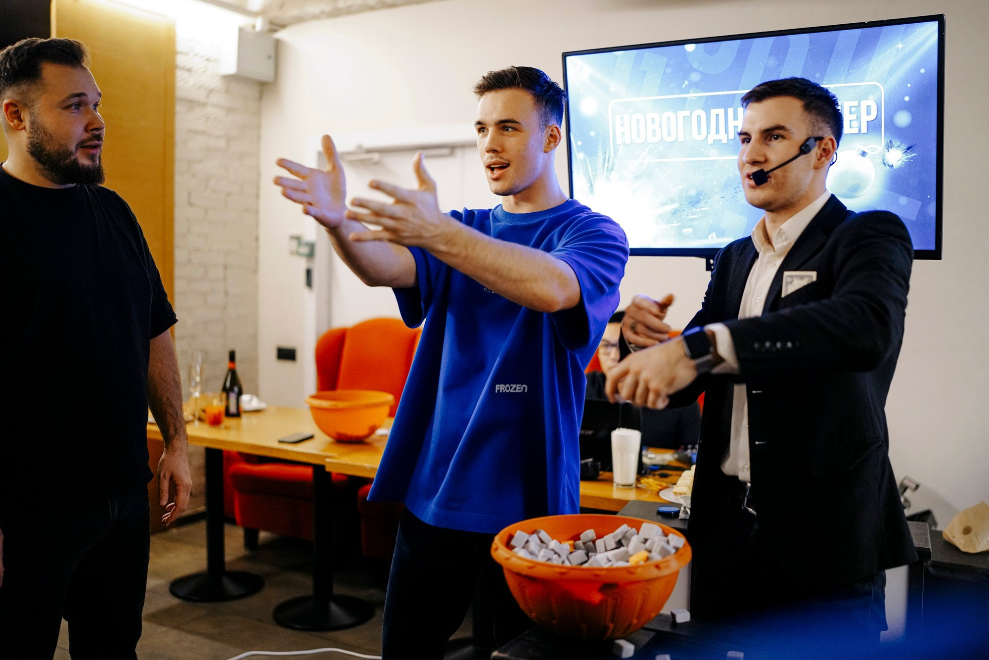 Практик | Тарантино пати. #фотокаквкино | Фотографирую людей