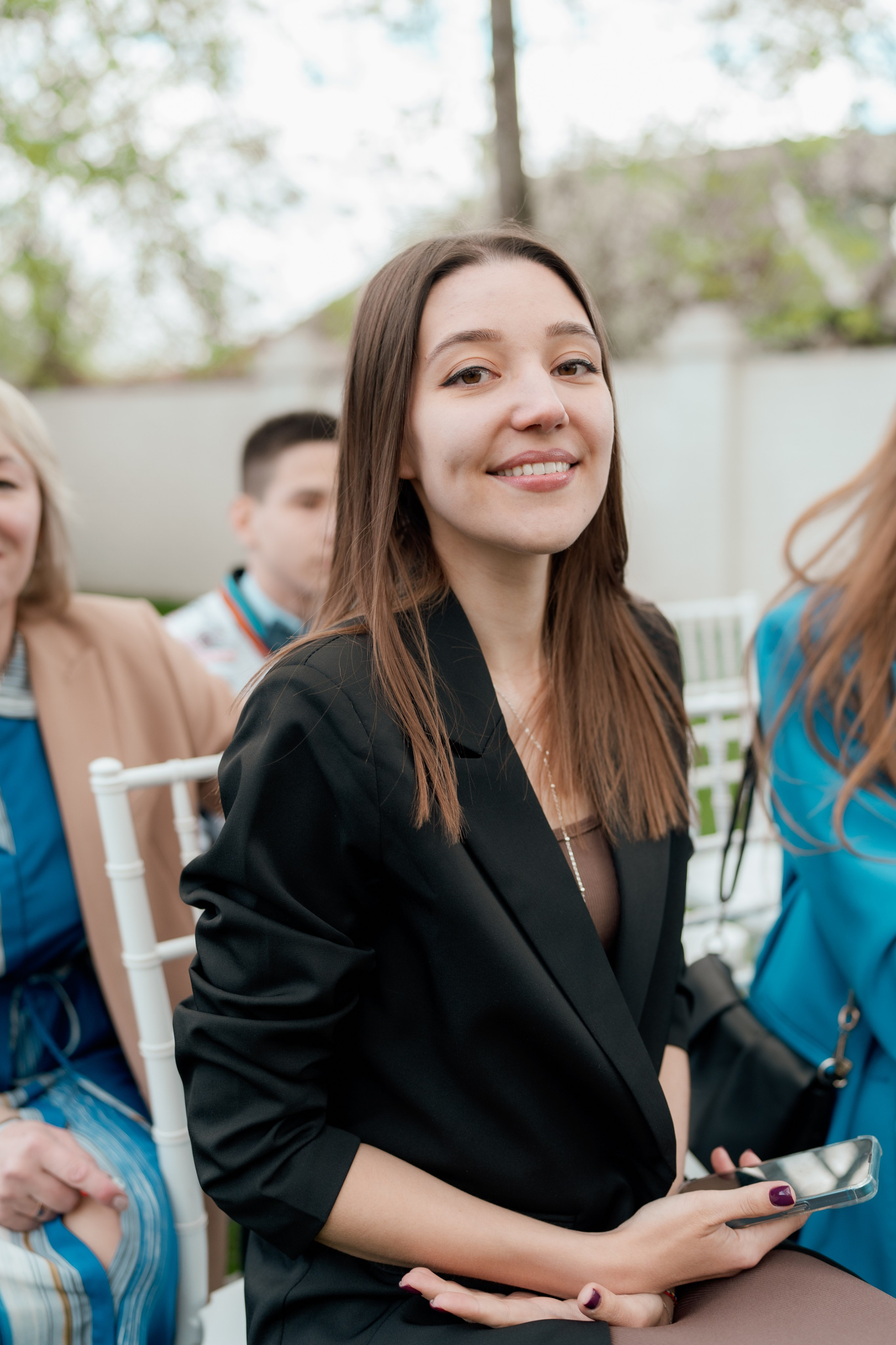 Алиса и Влад. Полный свадебный день (утро, усадьба, прогулка, выездная регистрация, банкет). Дата съемки 26.04.2025. Свадебный фотограф Москва