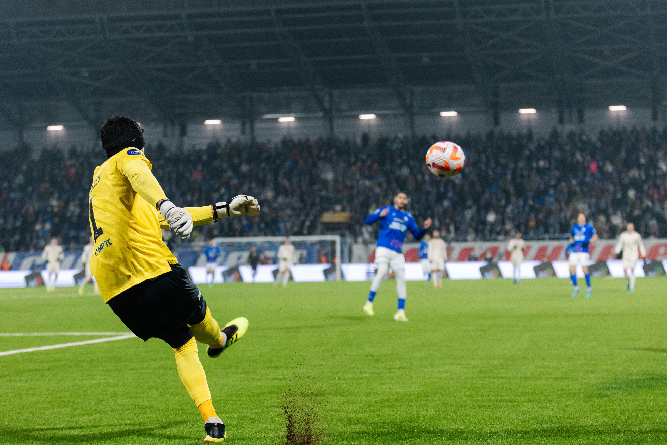 Факел — ЦСКА. Свадебный и репортажный фотограф в Воронеже Сергей Максимов
