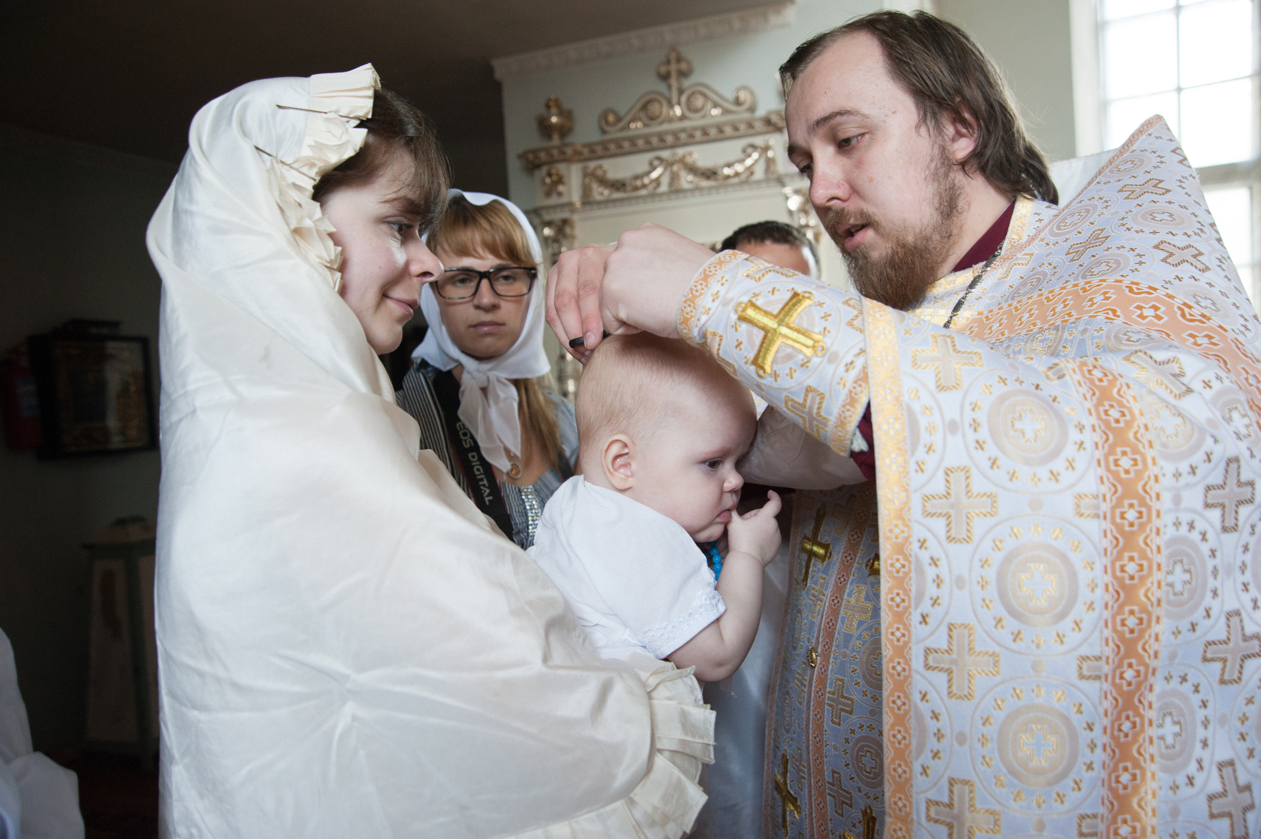 Крещение Алексии. Фотограф в Санкт Петербурге Александра Вильдгрубе