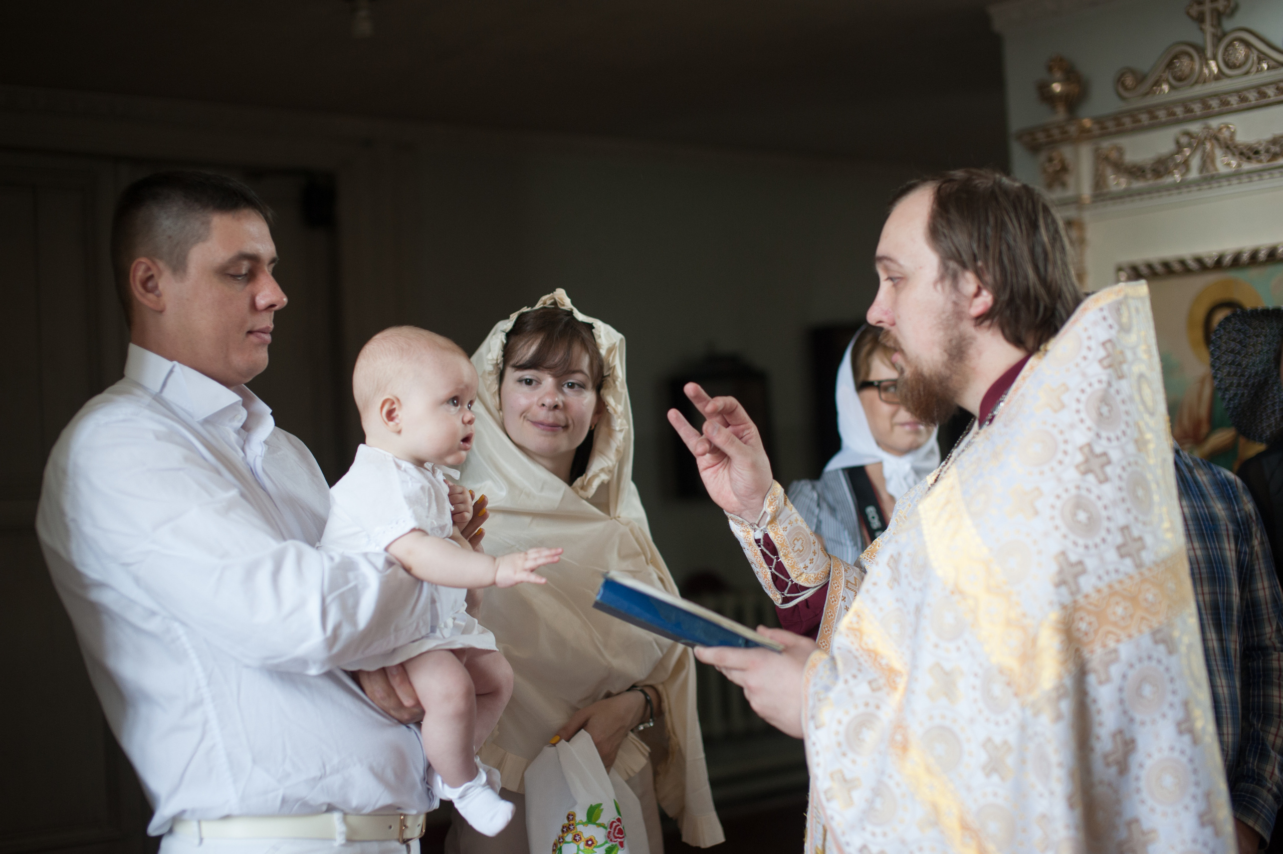 Крещение Алексии. Фотограф в Санкт Петербурге Александра Вильдгрубе