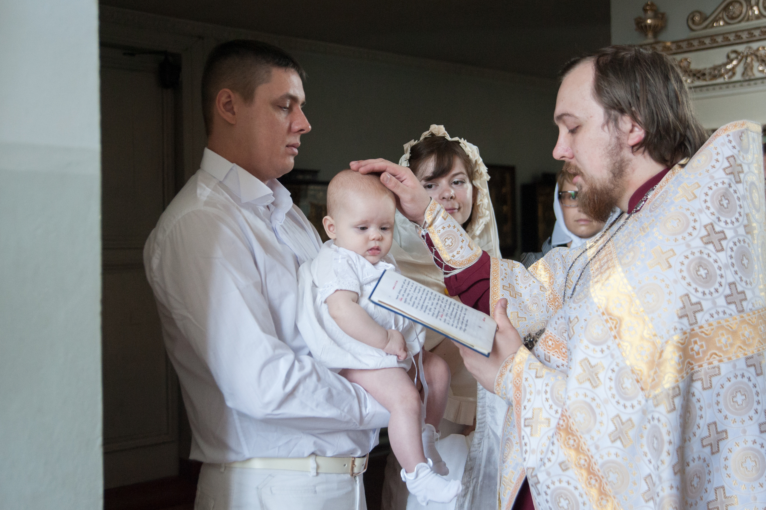 Крещение Алексии. Фотограф в Санкт Петербурге Александра Вильдгрубе