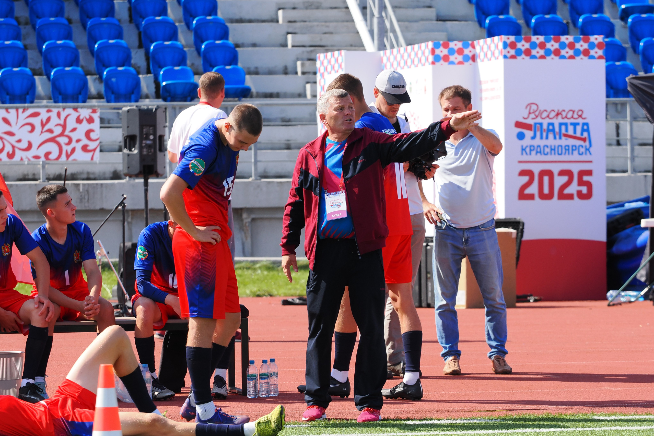 Всероссийские соревнования по русской лапте. Репортажный фотограф Алексей Козьмин