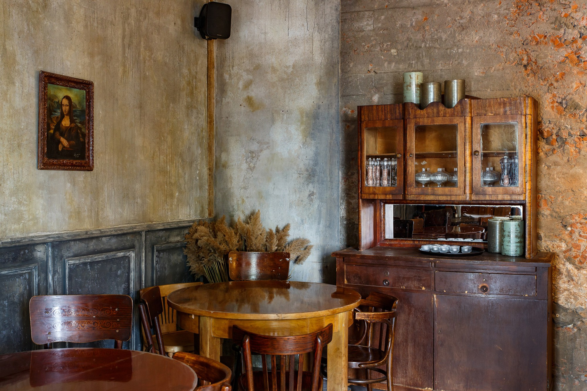 Mentalitet. Photographer Ksenia Kolesnikova. Interior, Product, and Portrait Photography in Moscow