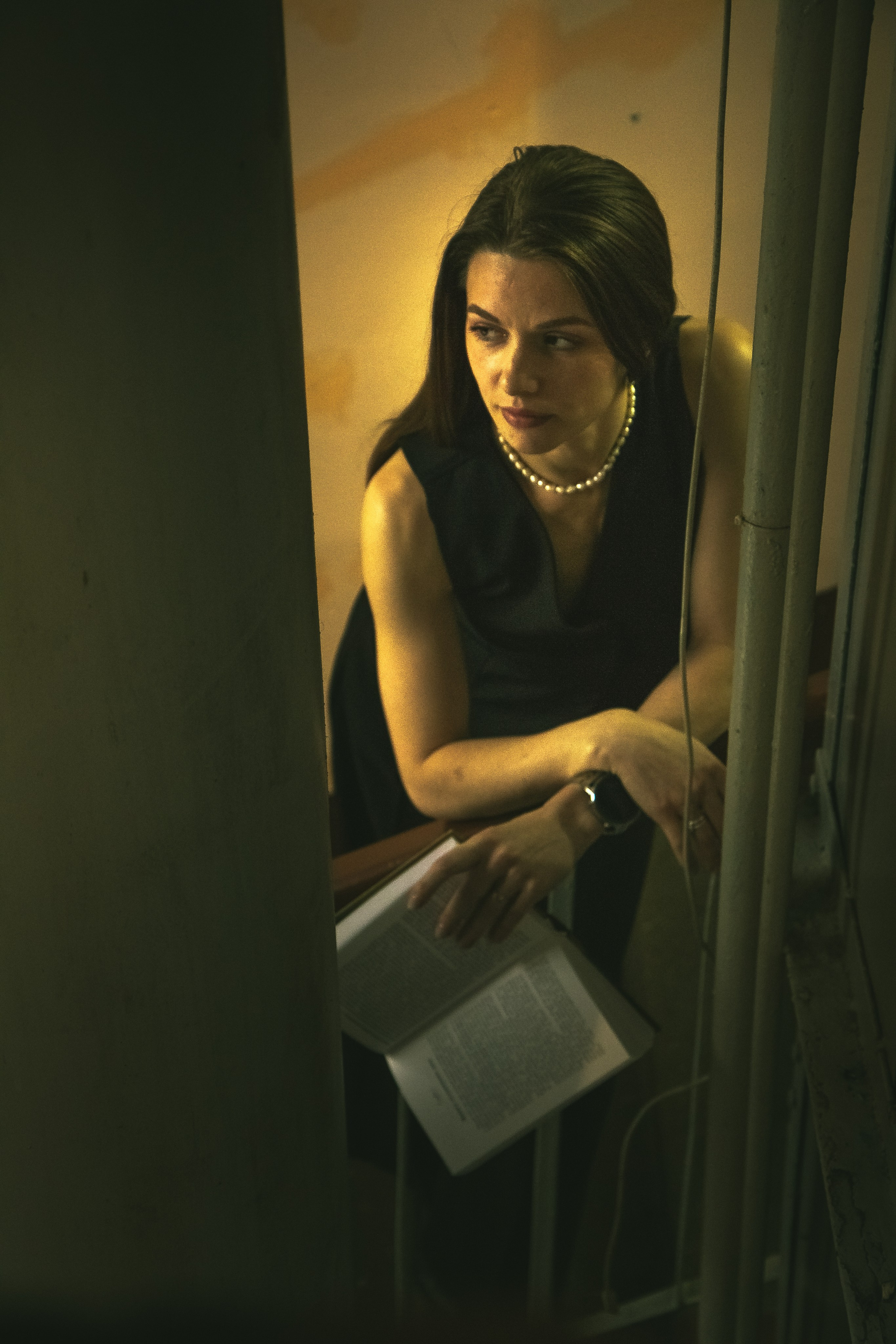 Зашла почитать. Максим Тимофеев Фотограф Ачинск