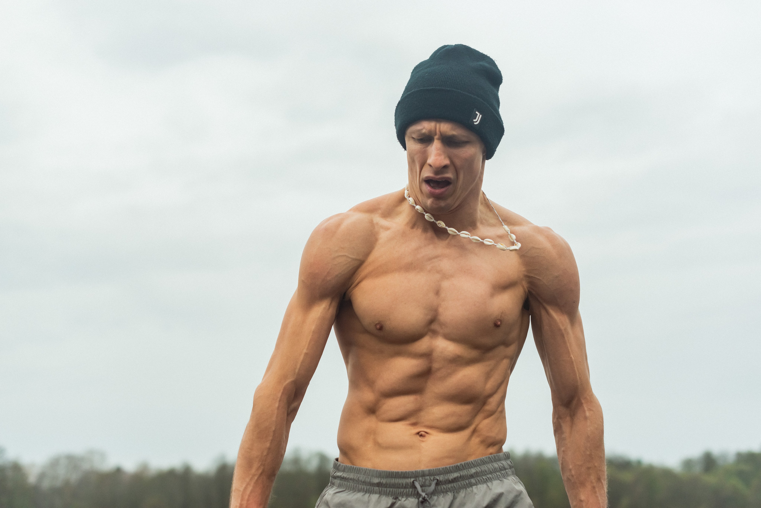 • Fashion/Street. Фотограф Ксения Шевкопляс. г. Калининград. Кинематографический стиль — эстетика и истории, рассказанные через объектив