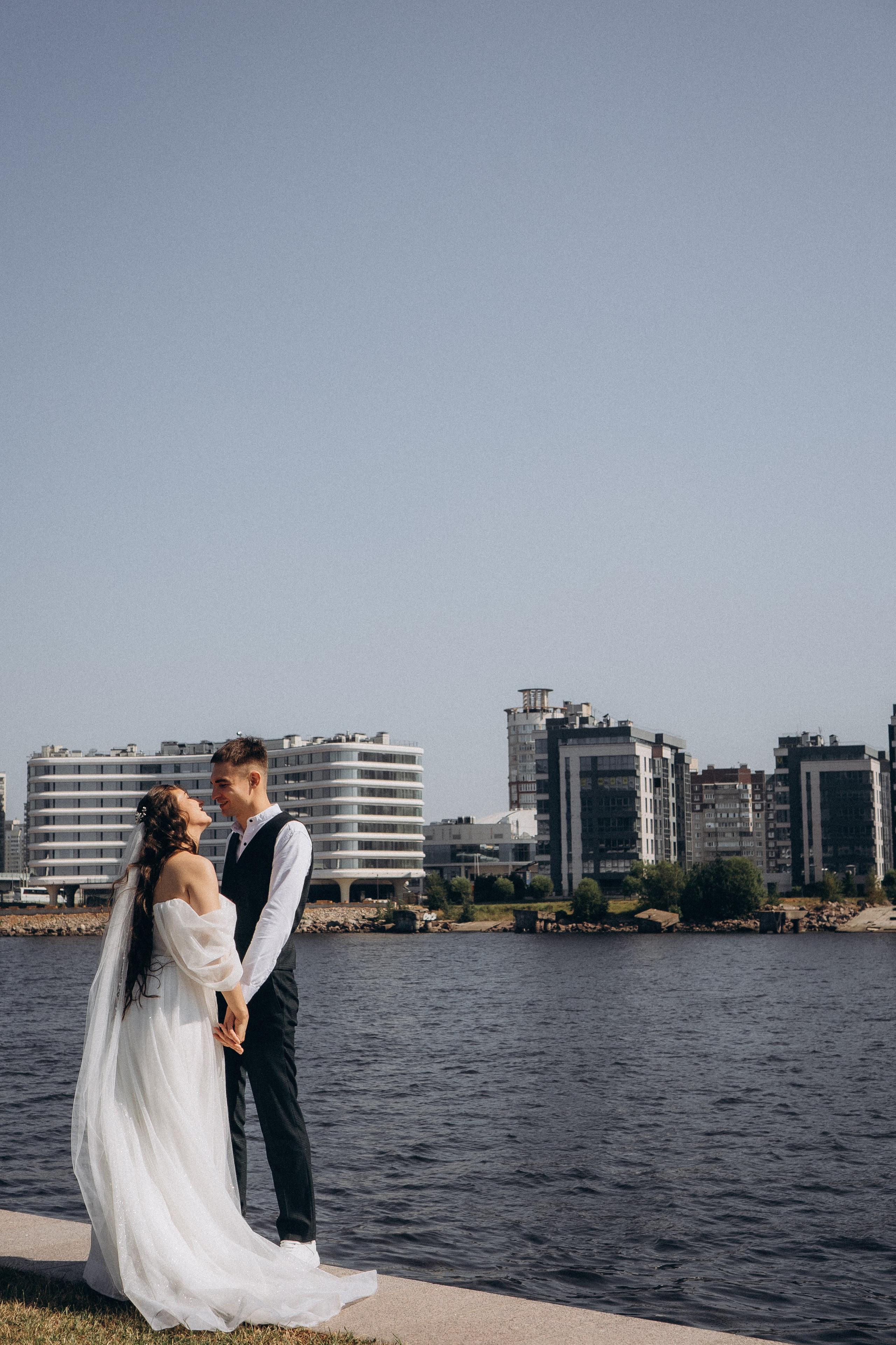 СВАДЕБНАЯ СЬЕМК В ПАРКЕ 300-ЛЕТИЯ. Профессиональный фотограф, Санкт-Петербург — Виктория Богомолова