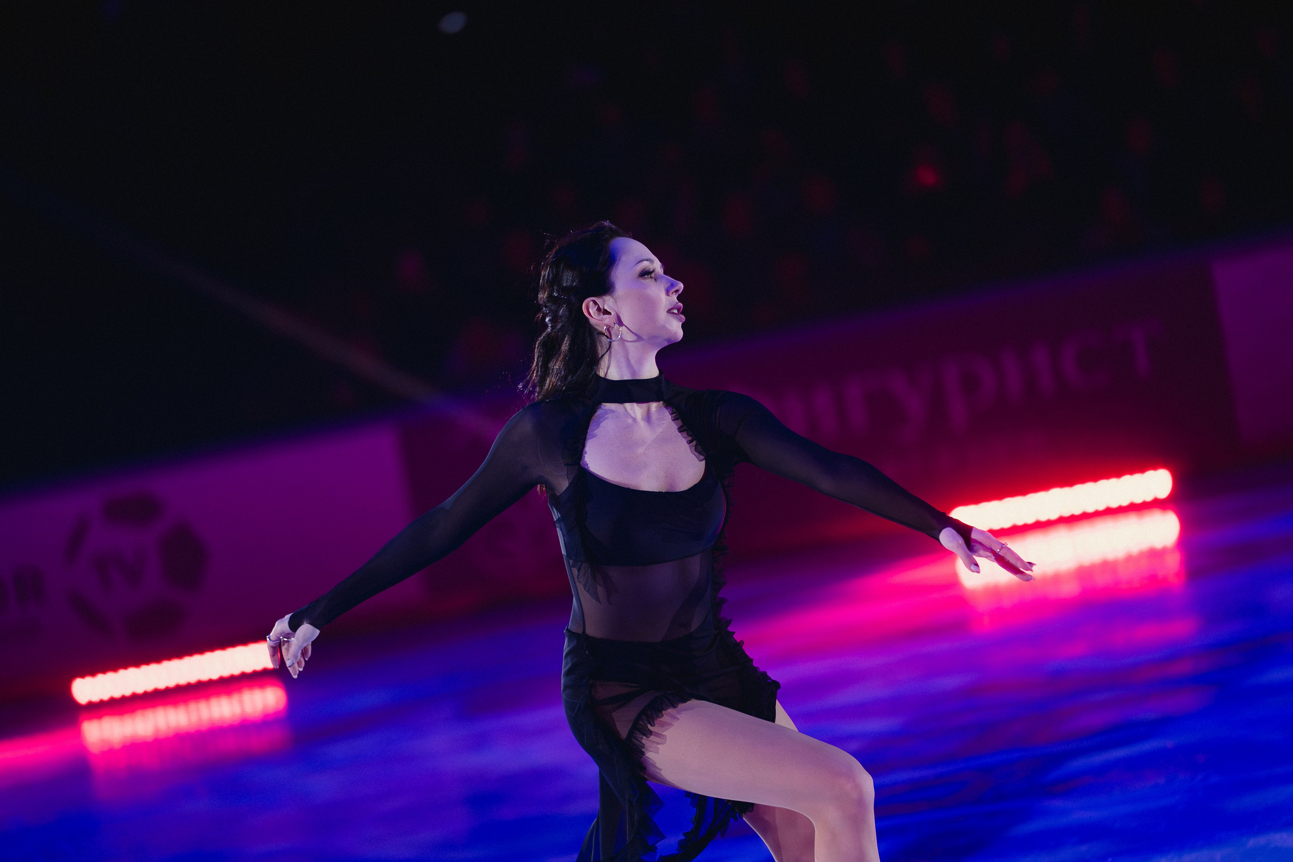 Шоу Этери Тутберидзе в Новосибирске. Воробьева Ксения — Спортивный и танцевальный фотограф Новосибирск