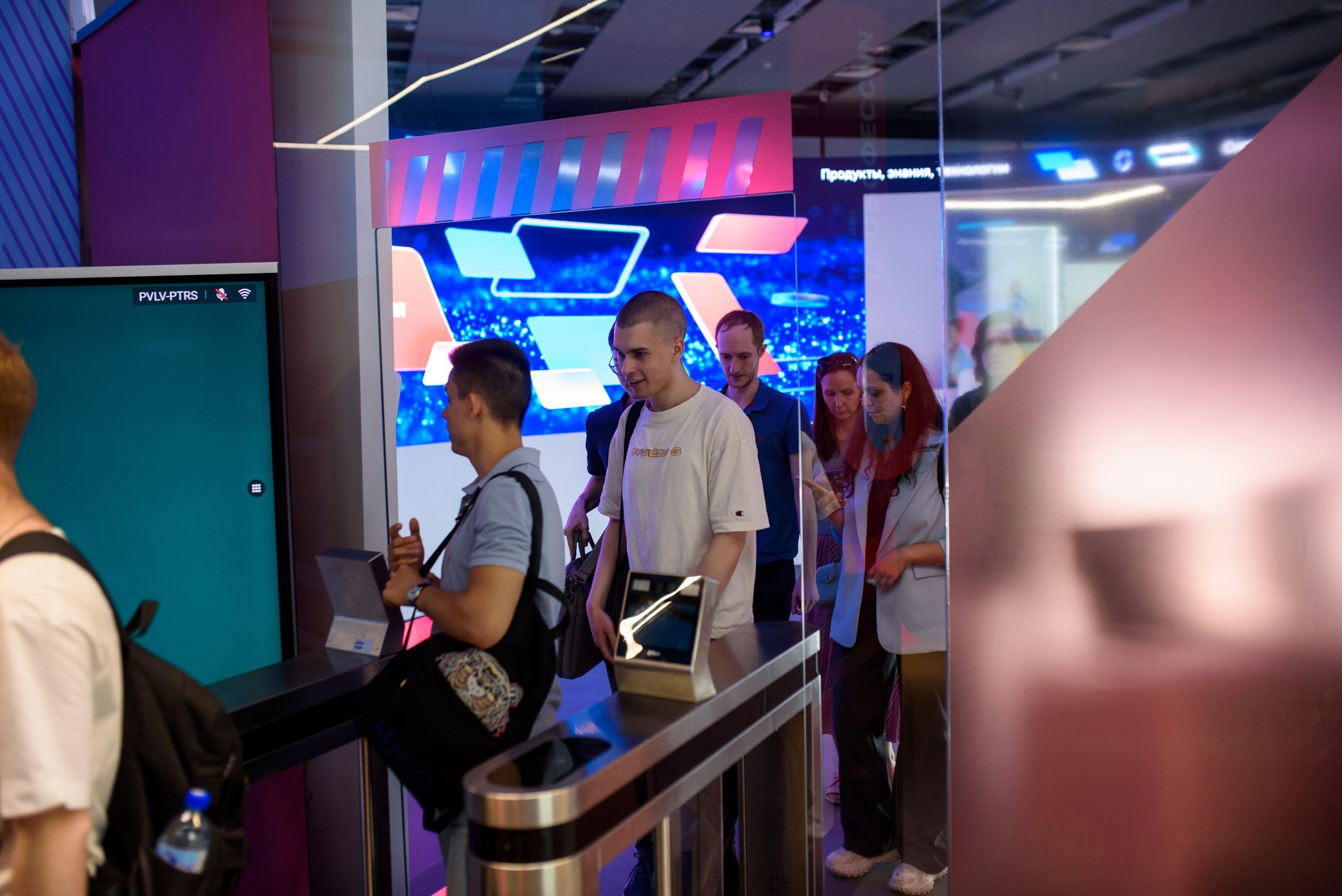 Стажировка Правительства Москвы / «ДИТворкинг». Фотограф и Видеограф в Москве. Олег Корушев