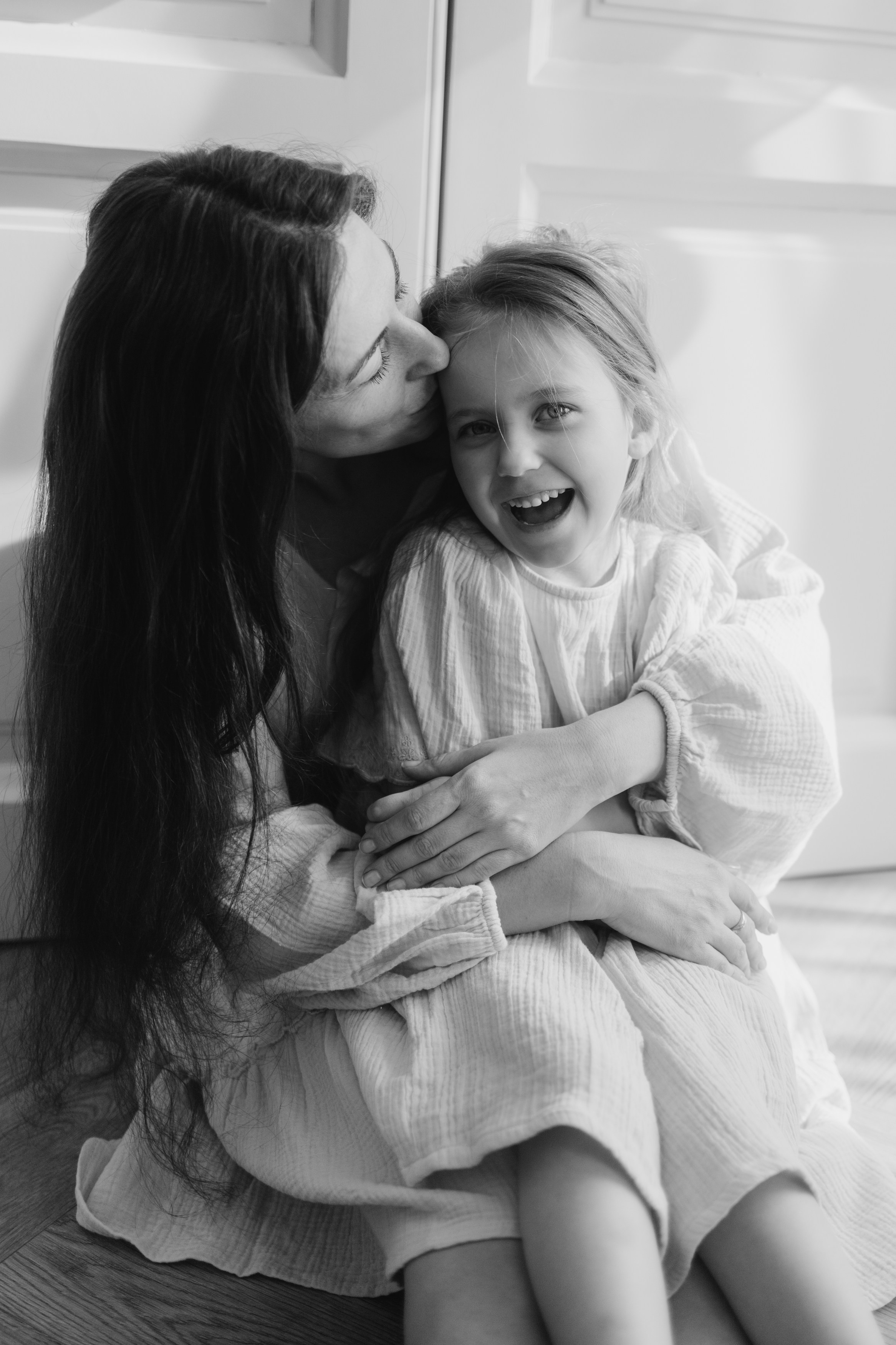 фотосессия новорожденного, фотосессия новорожденных, ньюборн, пушкин, павловск, спб, семейная фотосессия, семейная съёмка, мама и дочка, фотосессия в студии