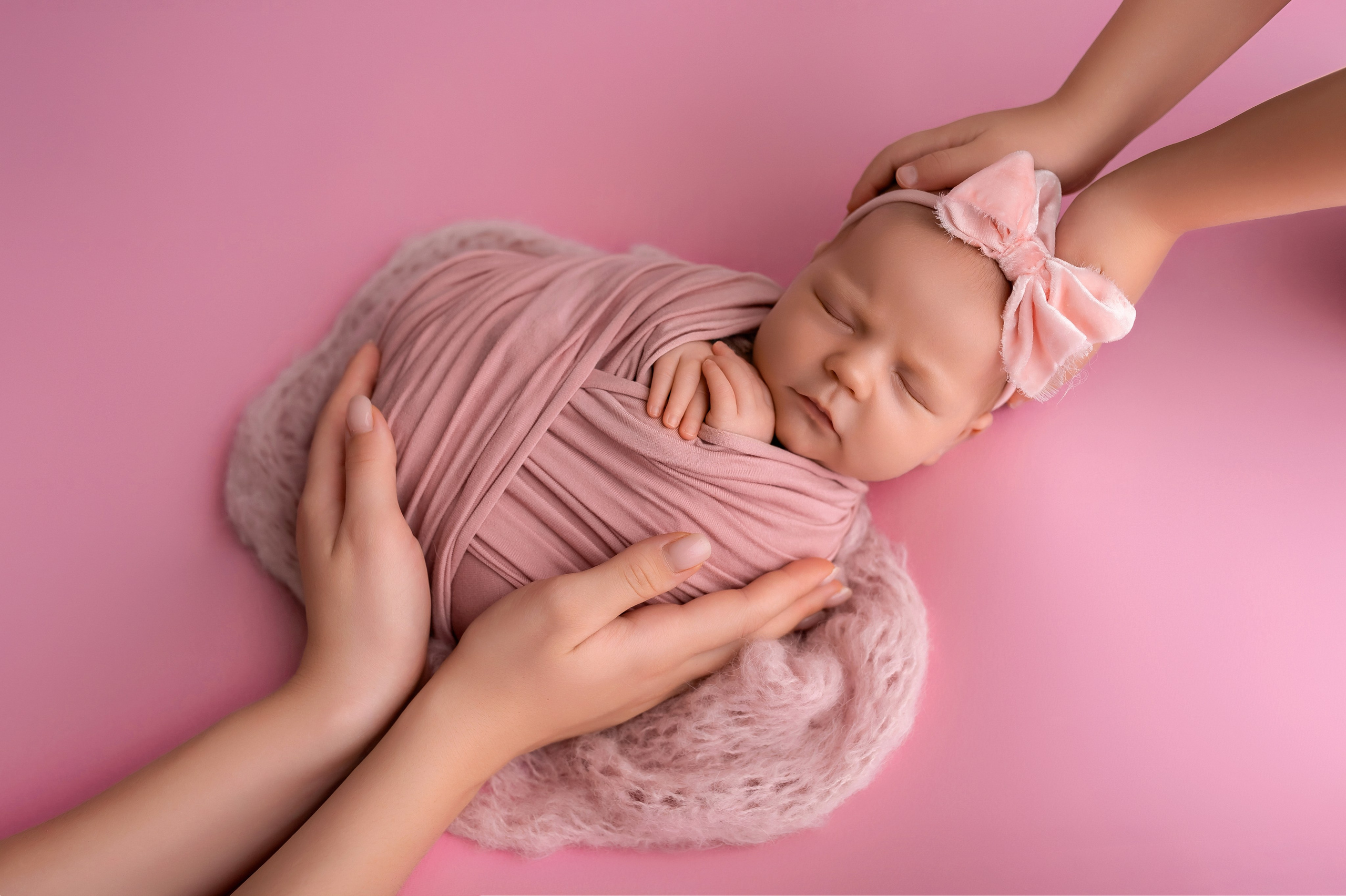 Новорождённые девочки. Детский фотограф новорождённых в Минске Боровик Екатерина