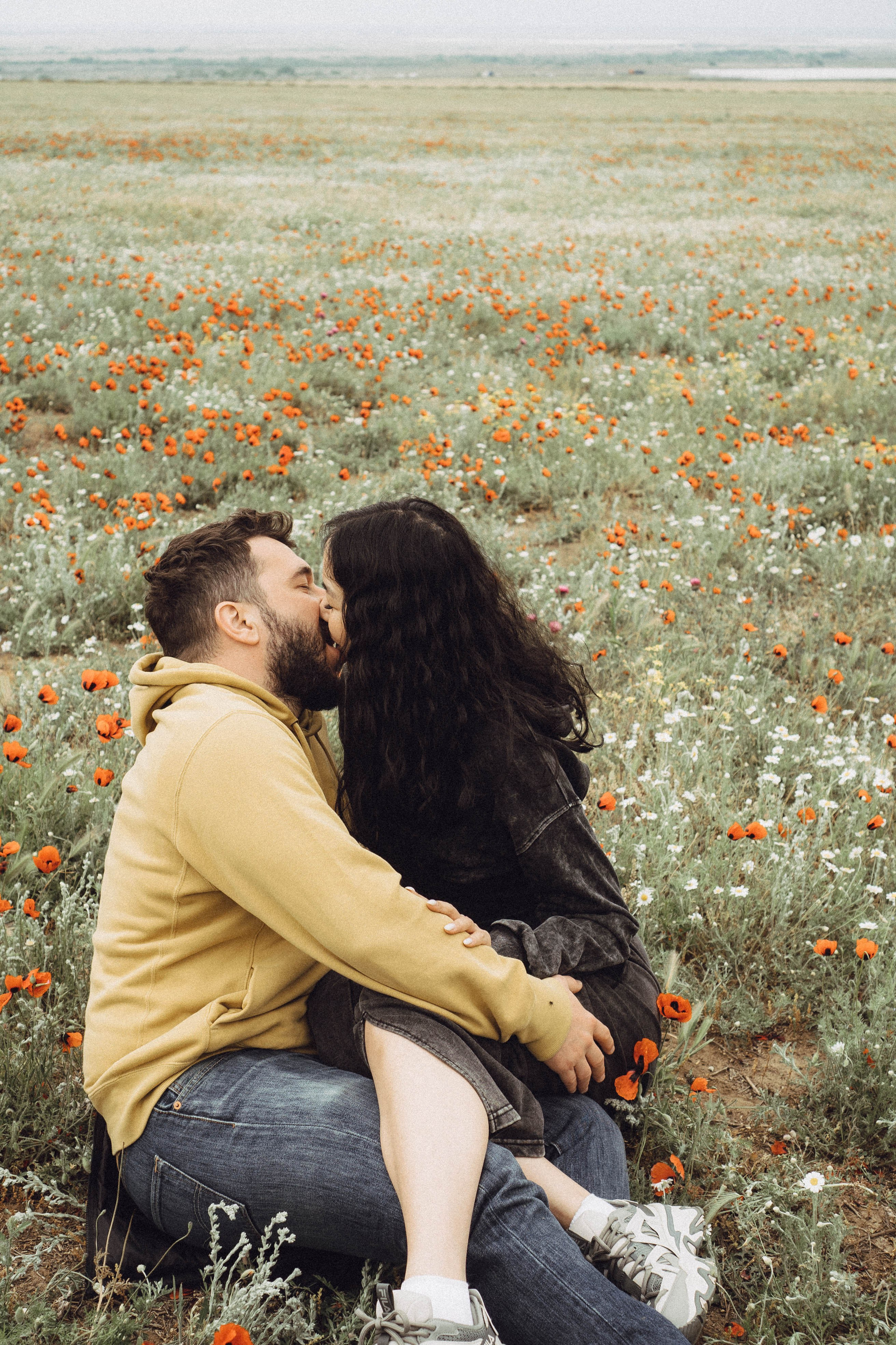 Любовь в маковом поле. Профессиональный фотограф, Санкт-Петербург — Виктория Богомолова