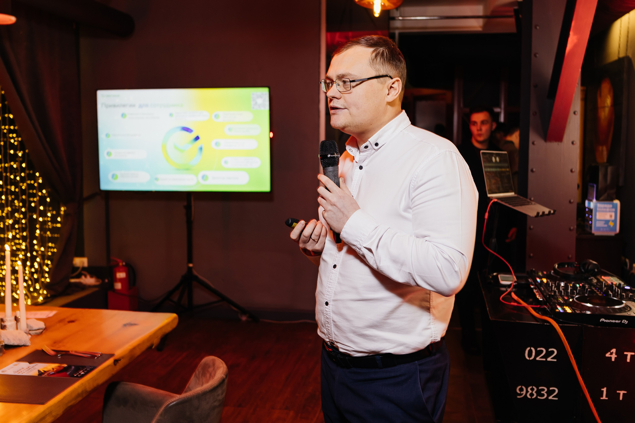 Гастрольный ужин «Солнце восходит на Камчатке» в ресторане «Забой». Фотограф Кемерово | Сергей