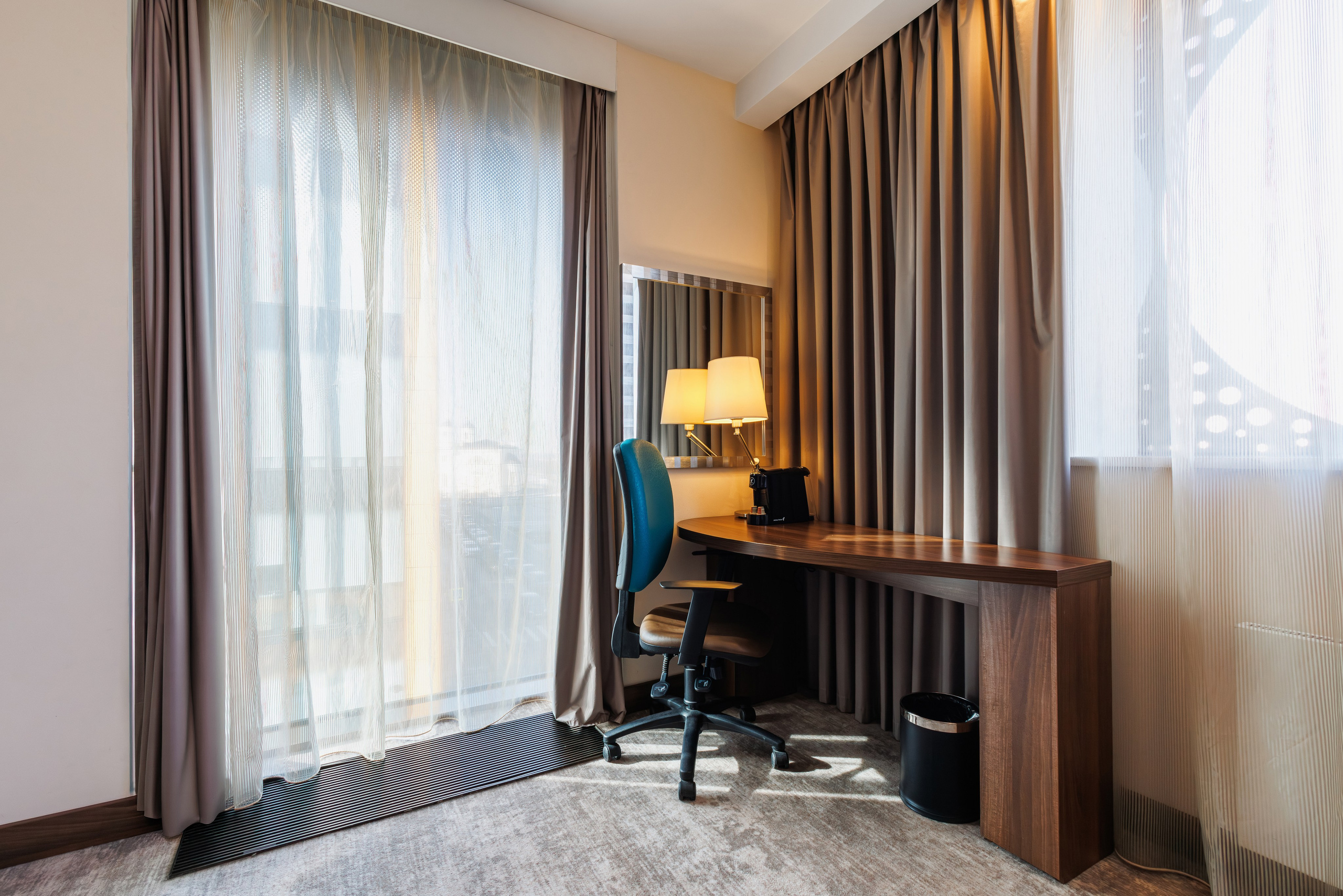 Hampton by Hilton Saint Petersburg ExpoForum 3*. Коммерческий фотограф в Санкт-Петербурге | Фуд, интерьерная и рекламная съемка | Влад Жолудев