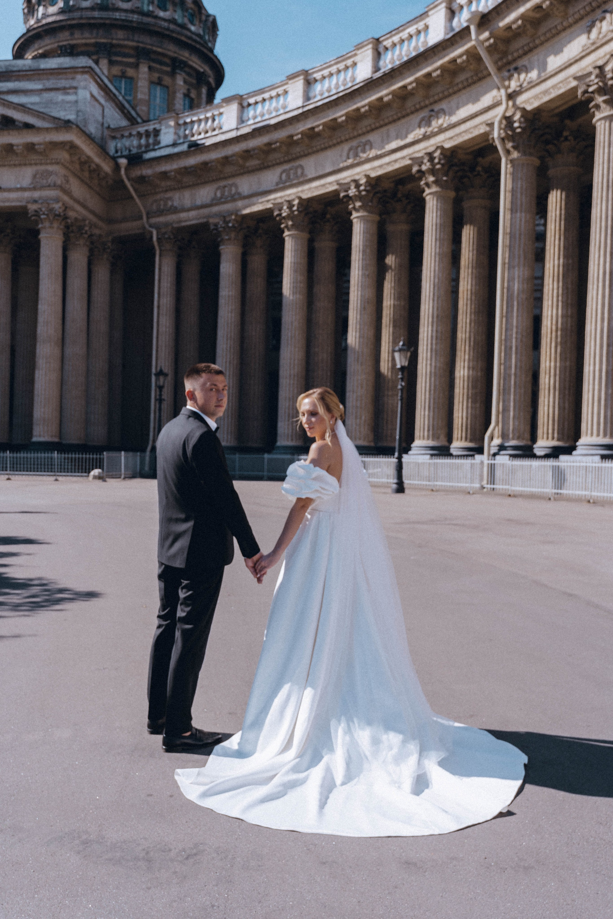 СВАДЕНБНАЯ СЬЕМКА НА КАТЕРЕ ПО КАНАЛАМ САНКТ-ПЕТЕРБУРГА И В АКВАТОРИИ НЕВЫ. Профессиональный фотограф, Санкт-Петербург — Виктория Богомолова