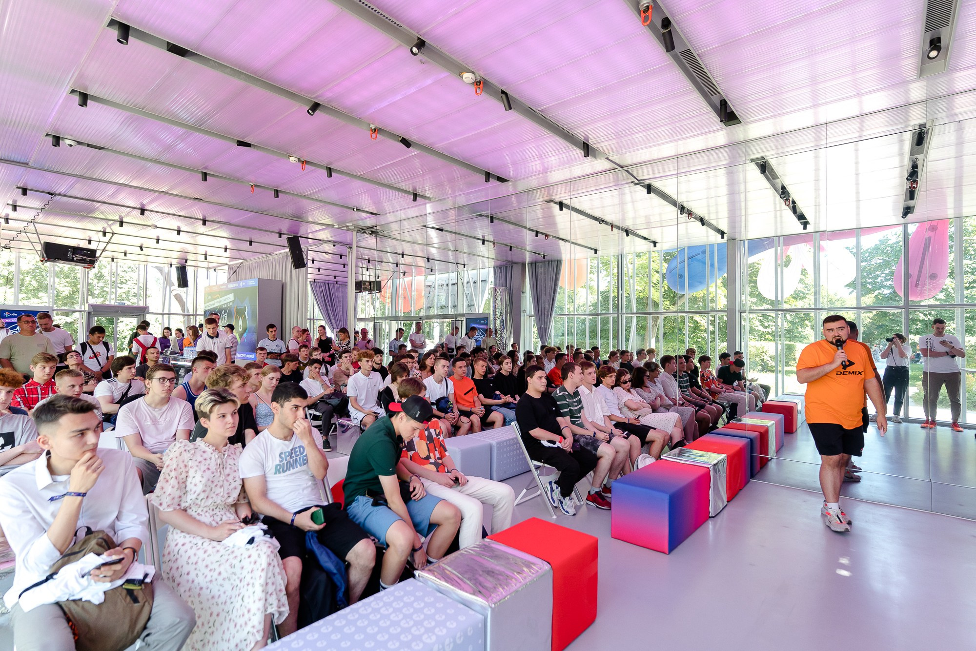 ФК «СКОРОСТЬ РЕШАЕТ» от СБП, РПЛ и Плюс Дача. Репортажный и свадебный фотограф в Москве