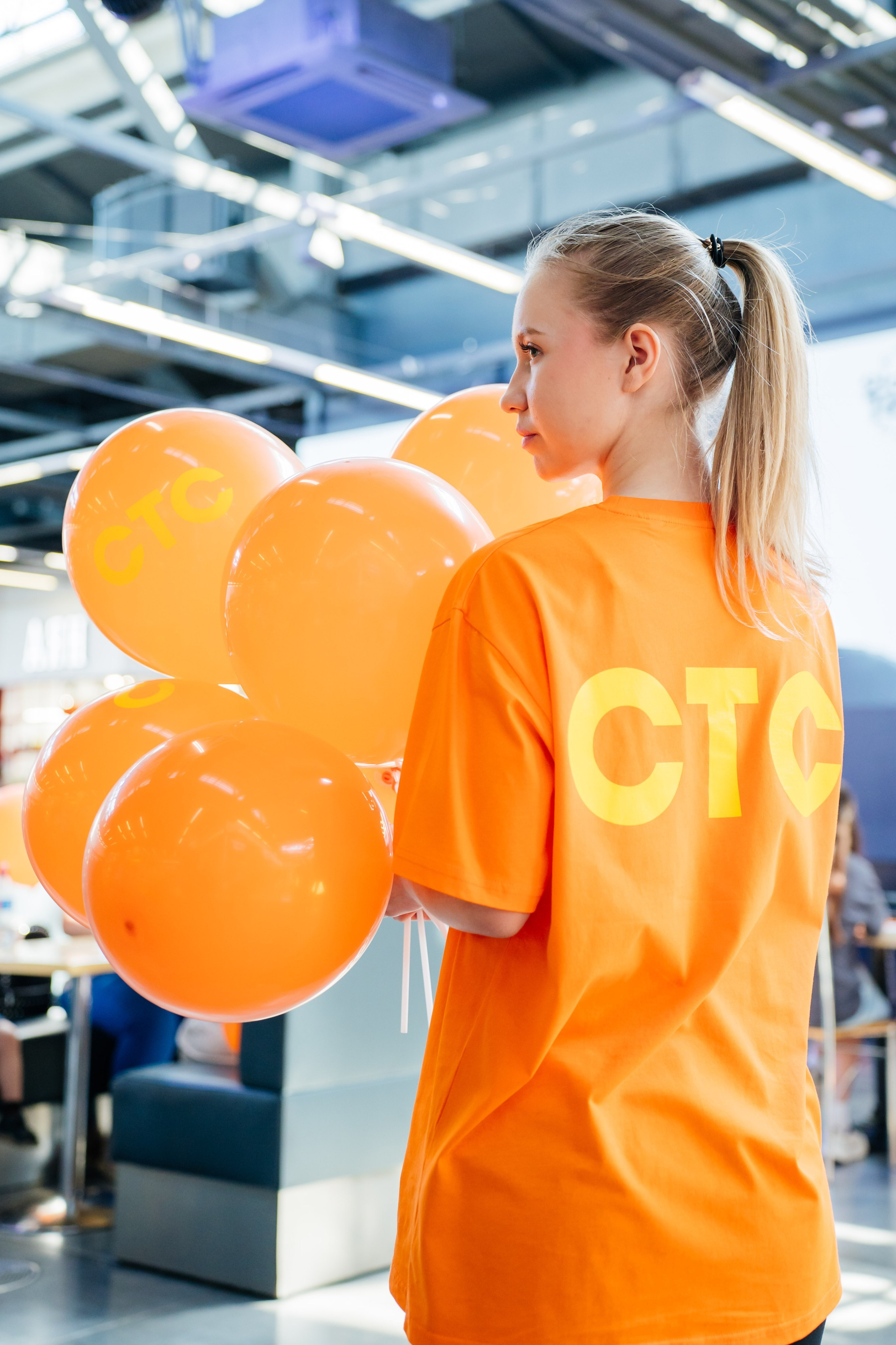 Промоакции СТС. Видеограф и Фотограф в Челябинске Ксения и Владимир Рюмины