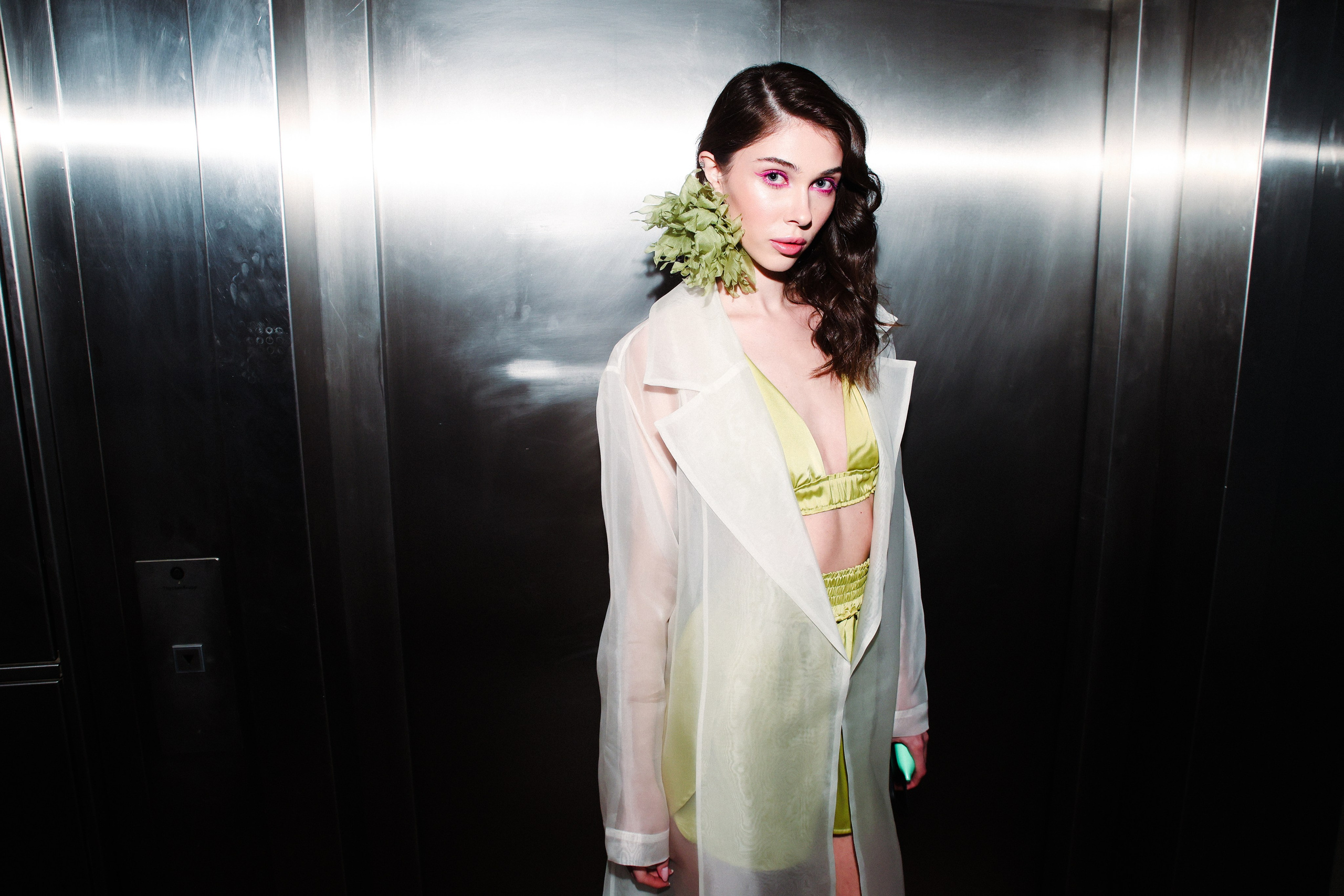 Вечеринки / вспышка. Репортажный фотограф в Москве Арина Антонова