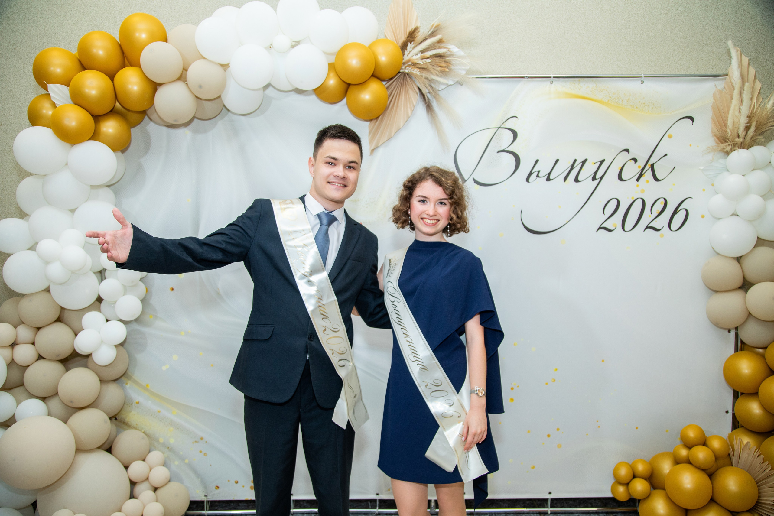 Вручение аттестатов 11 класс. Семейный ФОТОГРАФ в Москве Елена Конд