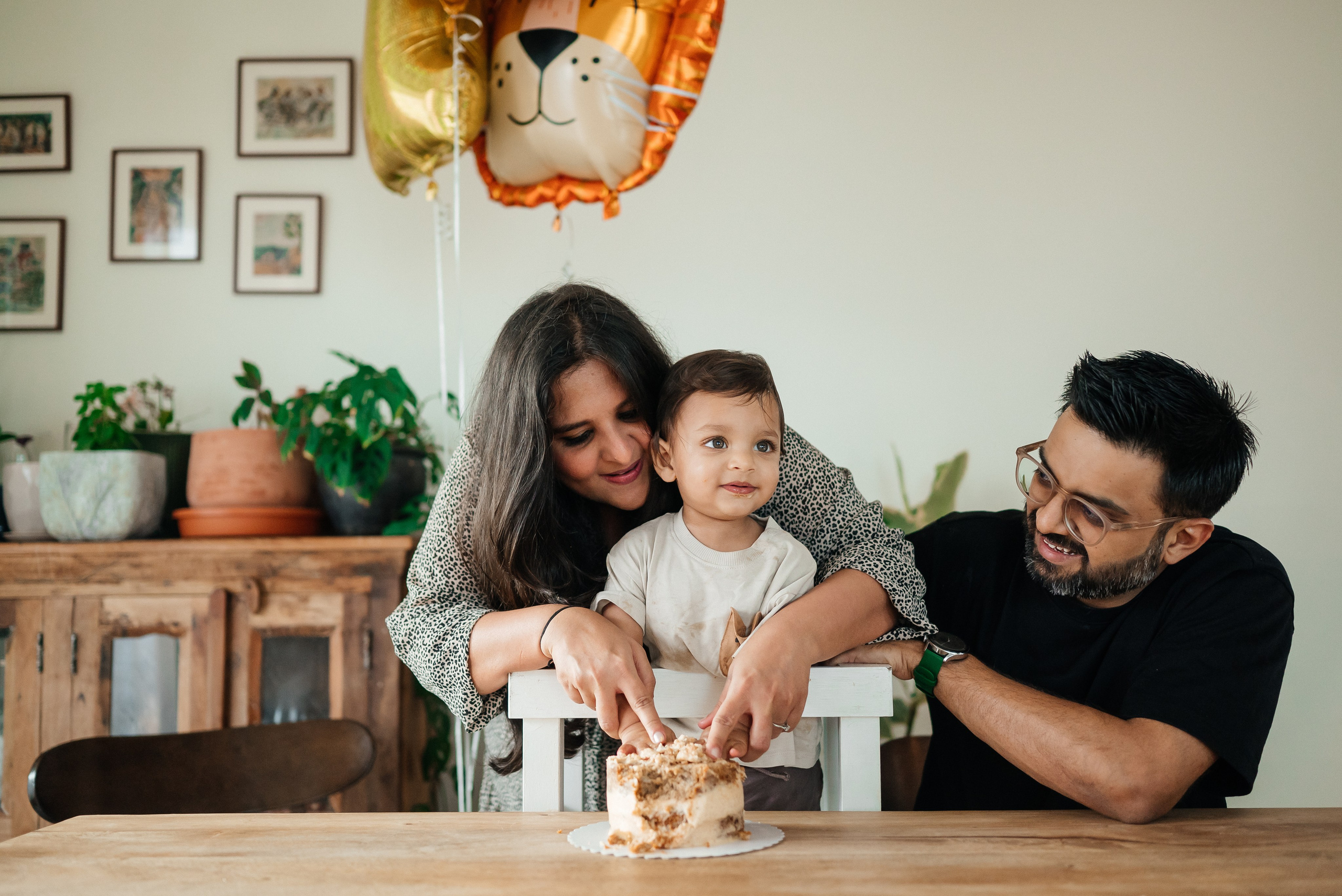 First birthday. Wedding and family photographer in Dubai Vasilii Albul