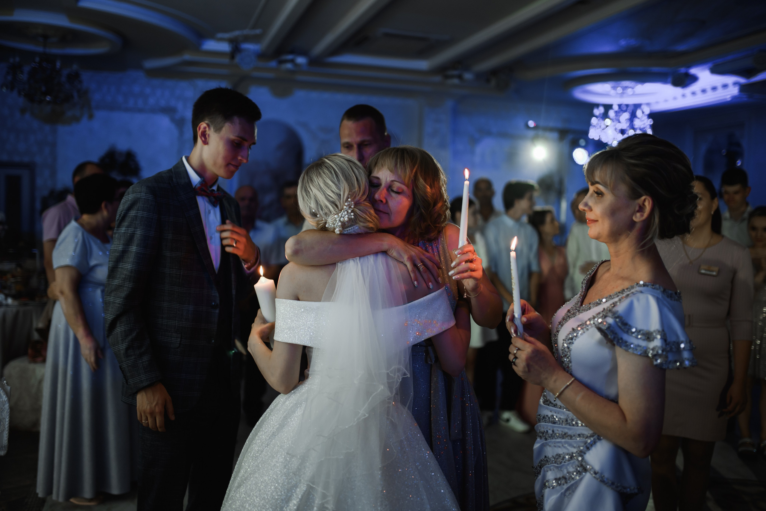 B & A. Свадебный фотограф в г. Астрахань. Так же выезжаю в другие города