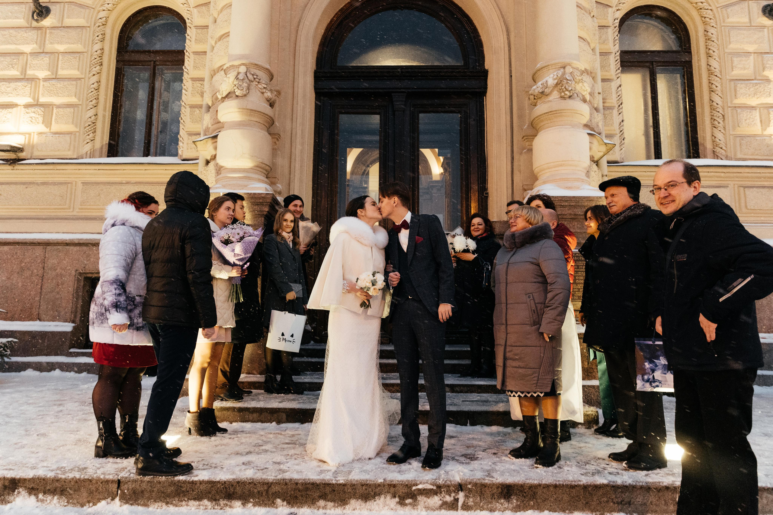 Снежный Питер, свадьба Даниила и Екатерины. Свадебные, портретные и семейные фотографы в Петербурге
