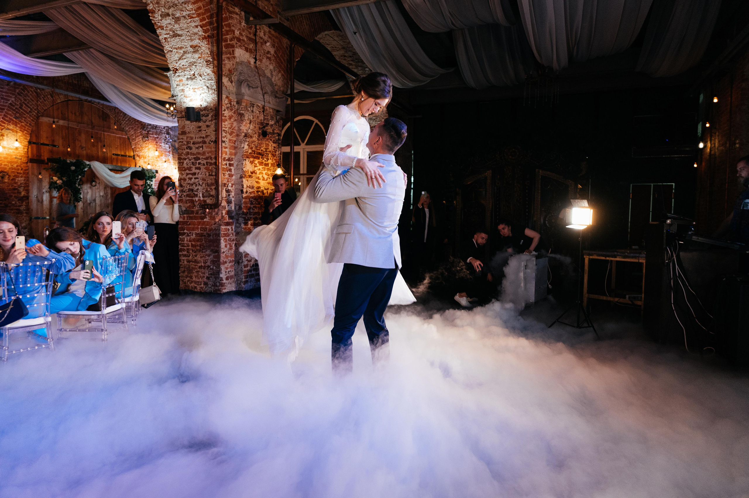 Wedding and family photographer in Dubai Vasilii Albul