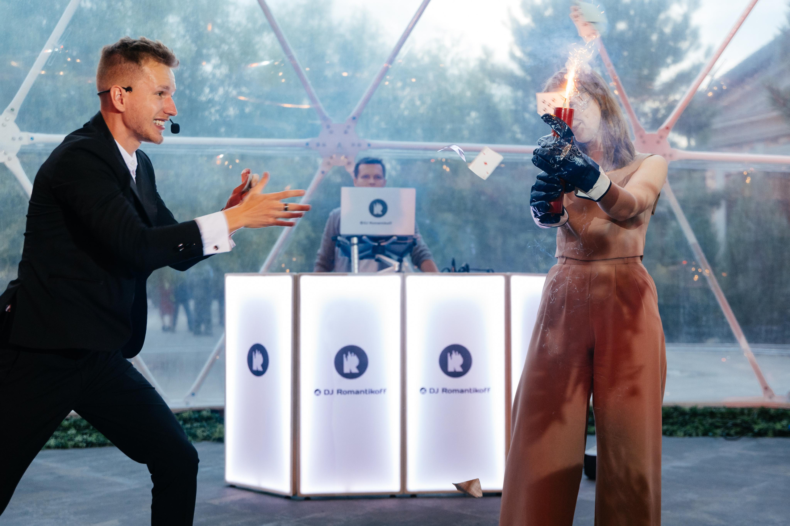 Wedding and family photographer in Dubai Vasilii Albul