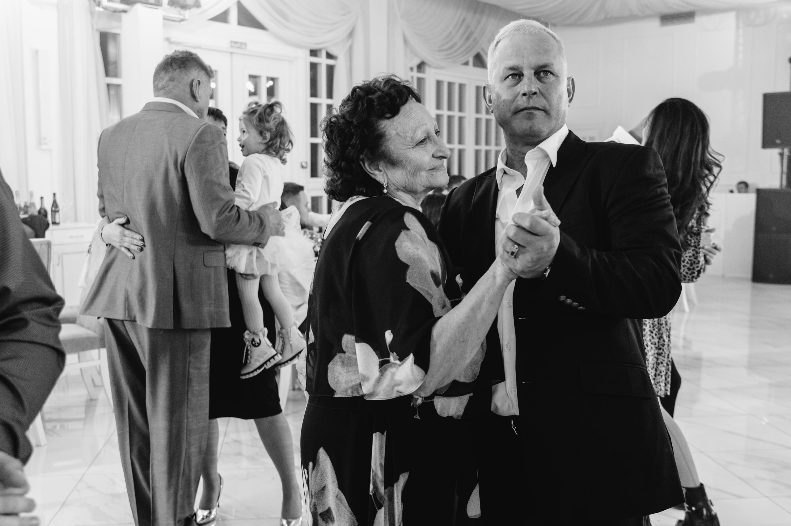 Wedding and family photographer in Dubai Vasilii Albul