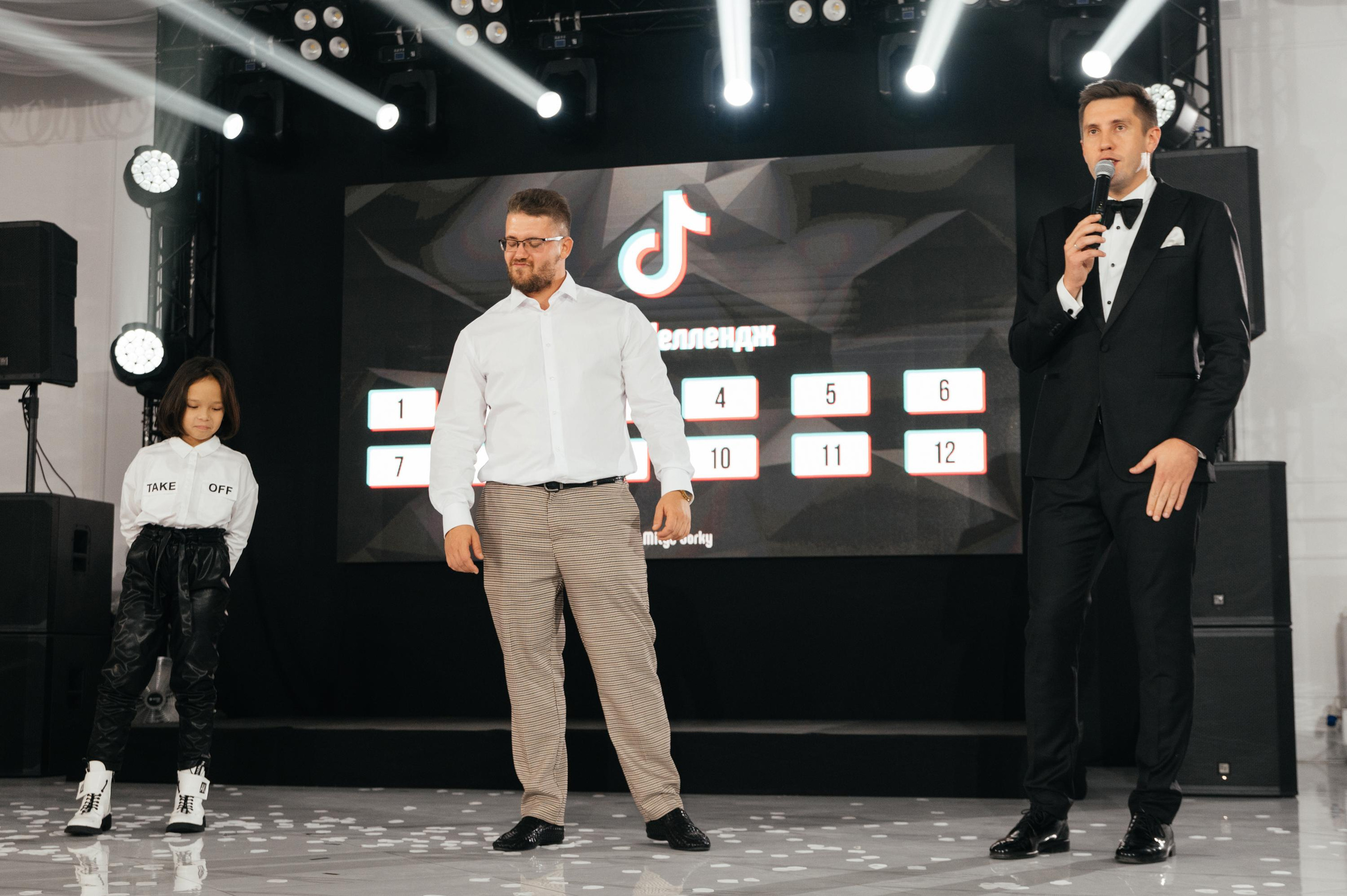 Wedding and family photographer in Dubai Vasilii Albul