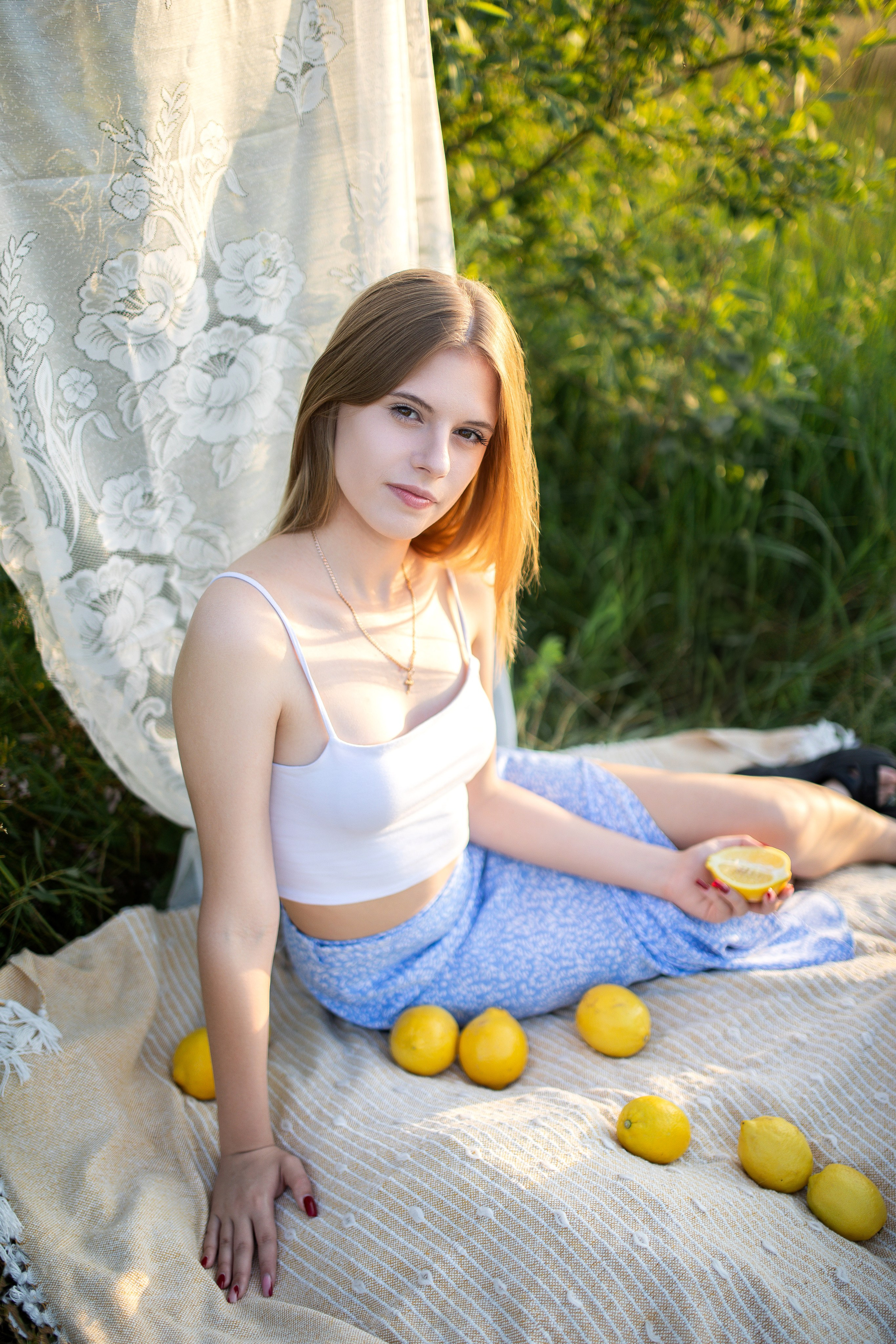 Женский портрет. Главная