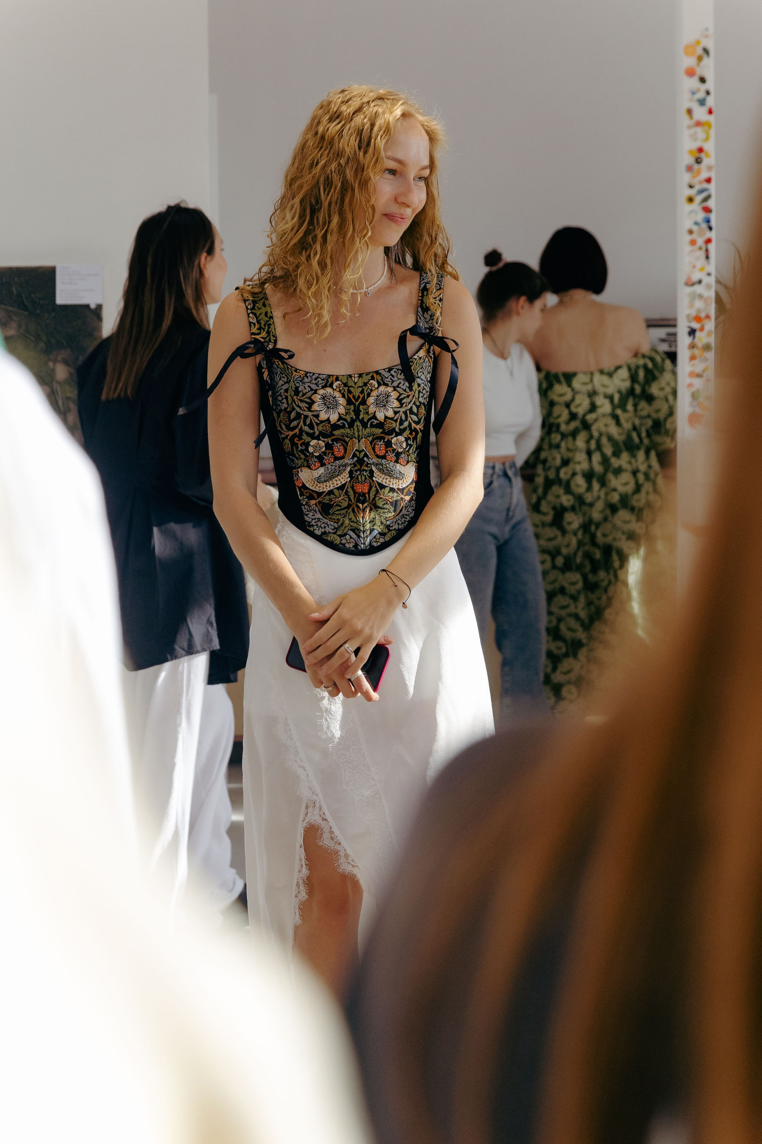 РЕПОРТАЖ ВЫСТАВКА. Аня Нагайцева фотограф в Томске, семьи, портреты, контент