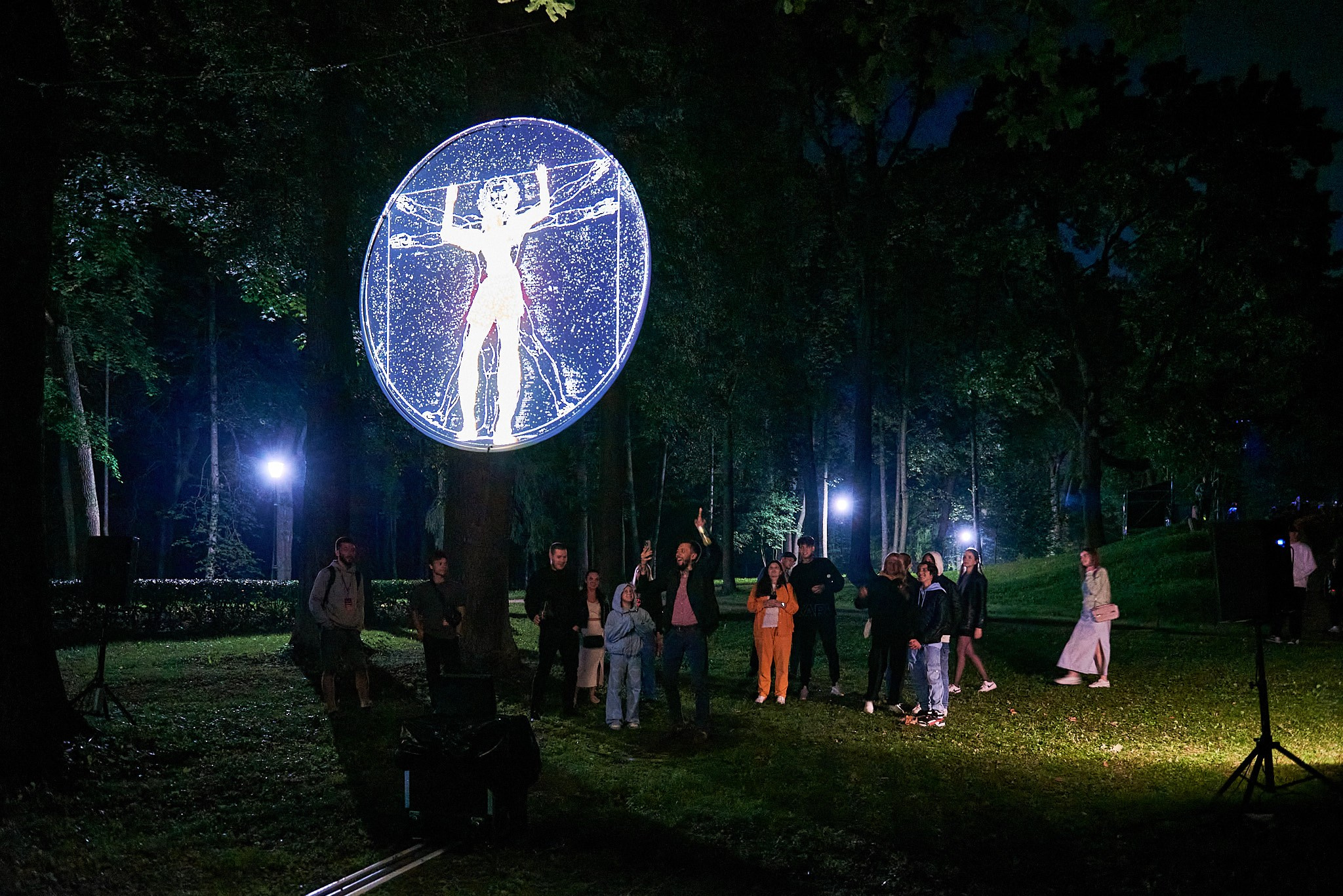 Ночь света 2024 Гатчина. Иван Ступа, репортажный фотограф в Санкт-Петербурге и Ленинградской области