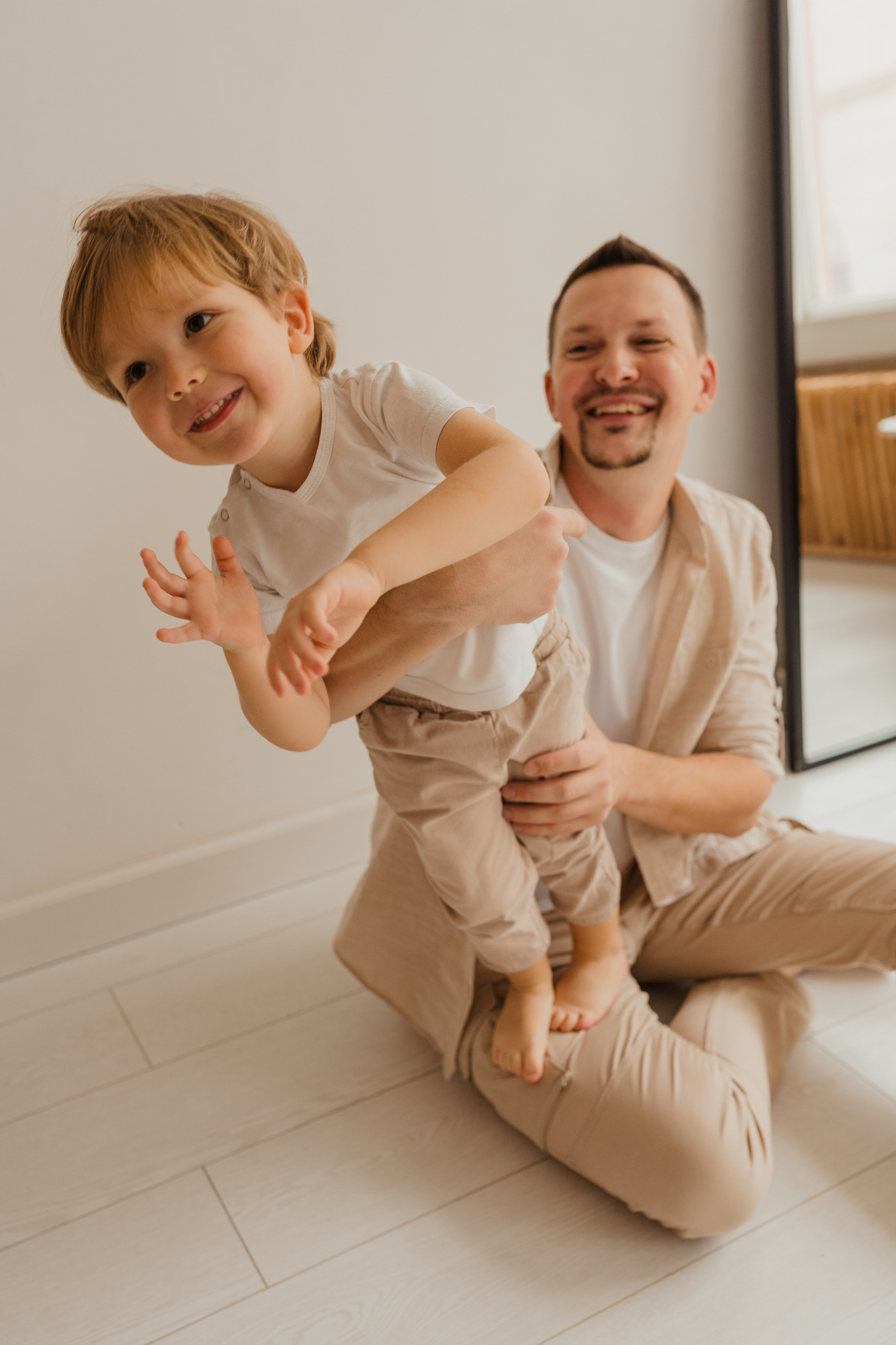 Семейная фотосессия в студии в Москве, семейный фотограф Анна Полушина. Свадебный фотограф в Москве Анна Полушина