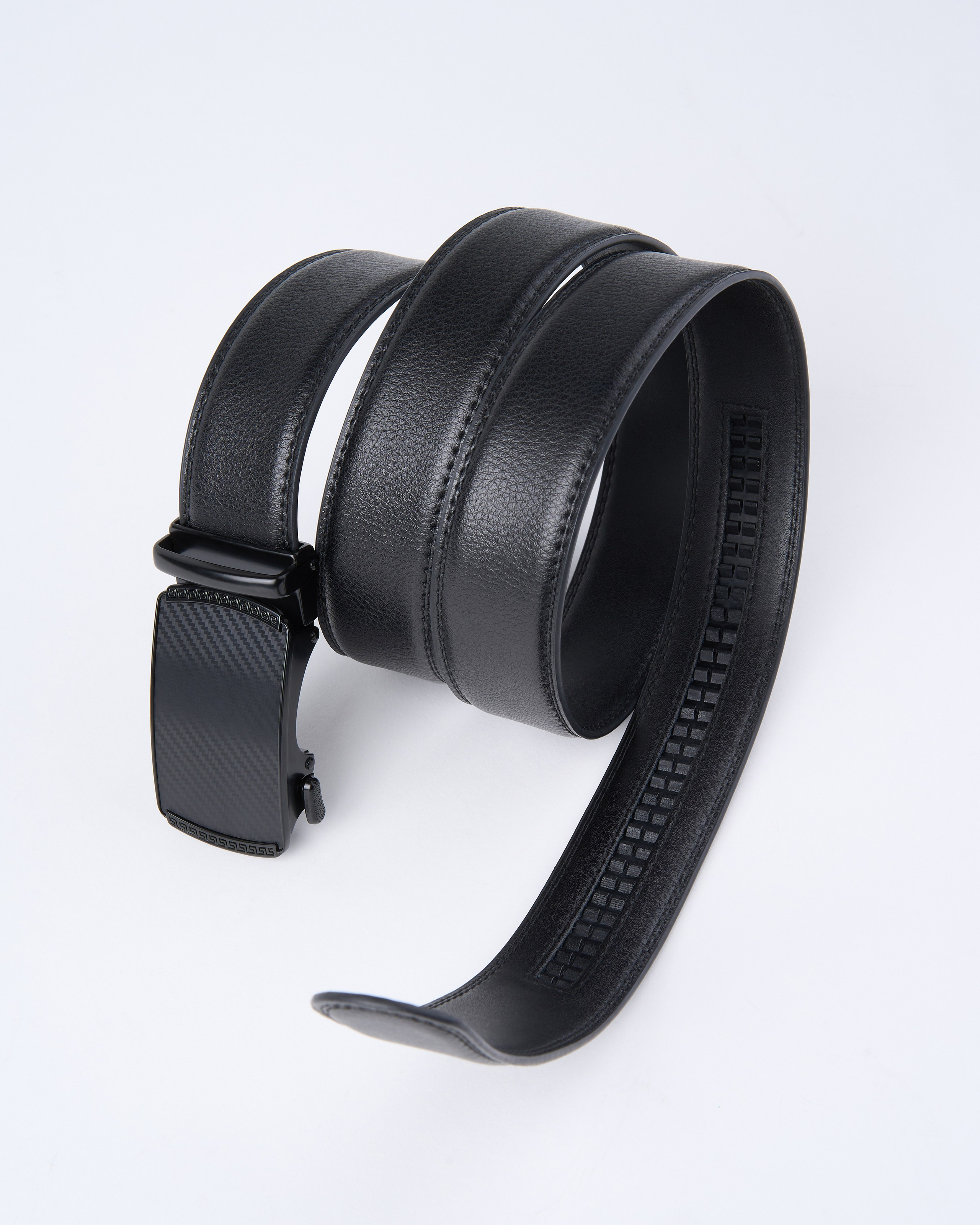 Съемка ремней для маркетплейсов. Алексей Романов фотограф Санкт-Петербург, фотокурсы, фотошкола