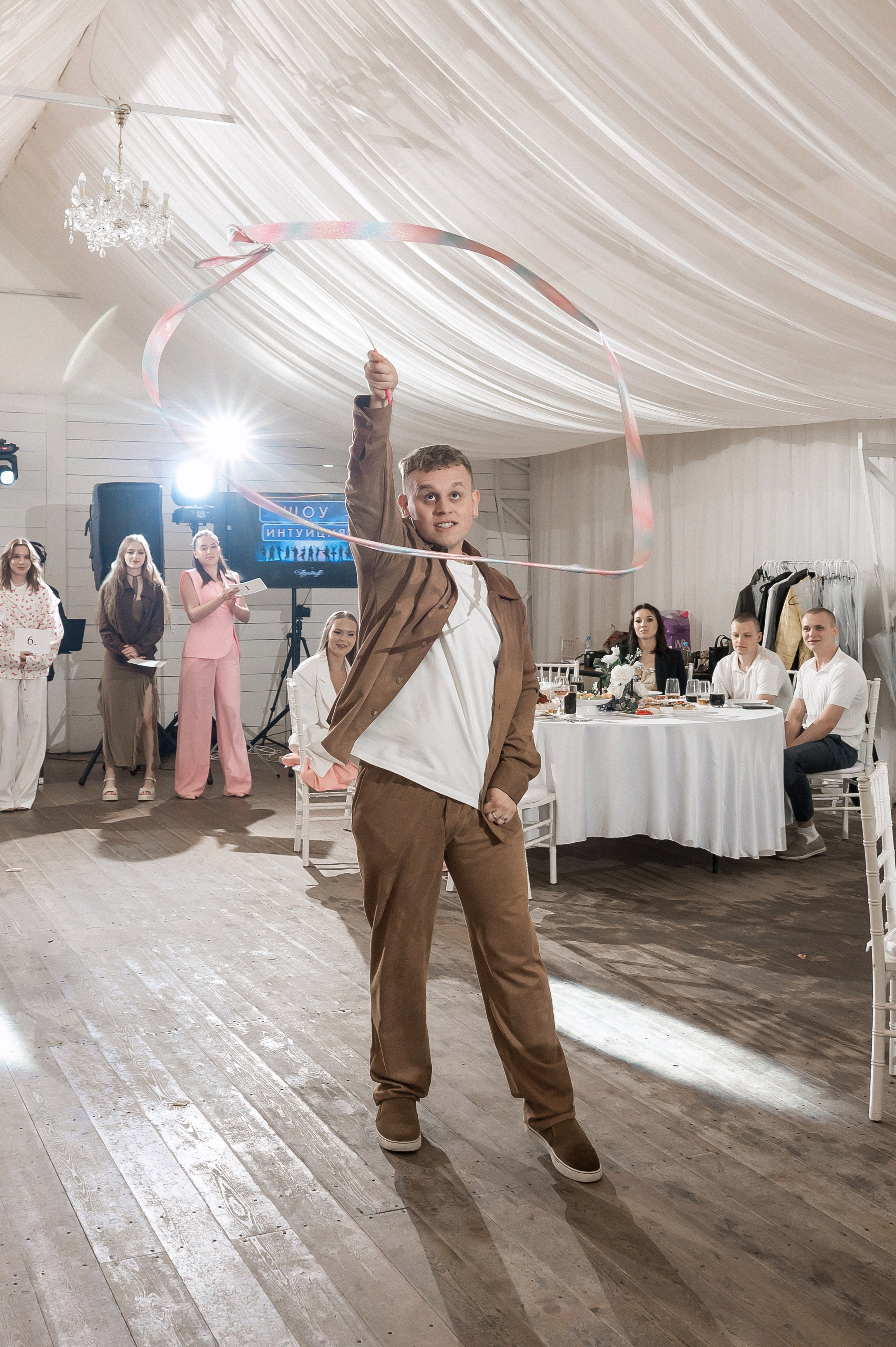 Михаил и Софья 08.08.25. Свадебный фотограф в Новосибирске. Александра Верхушина