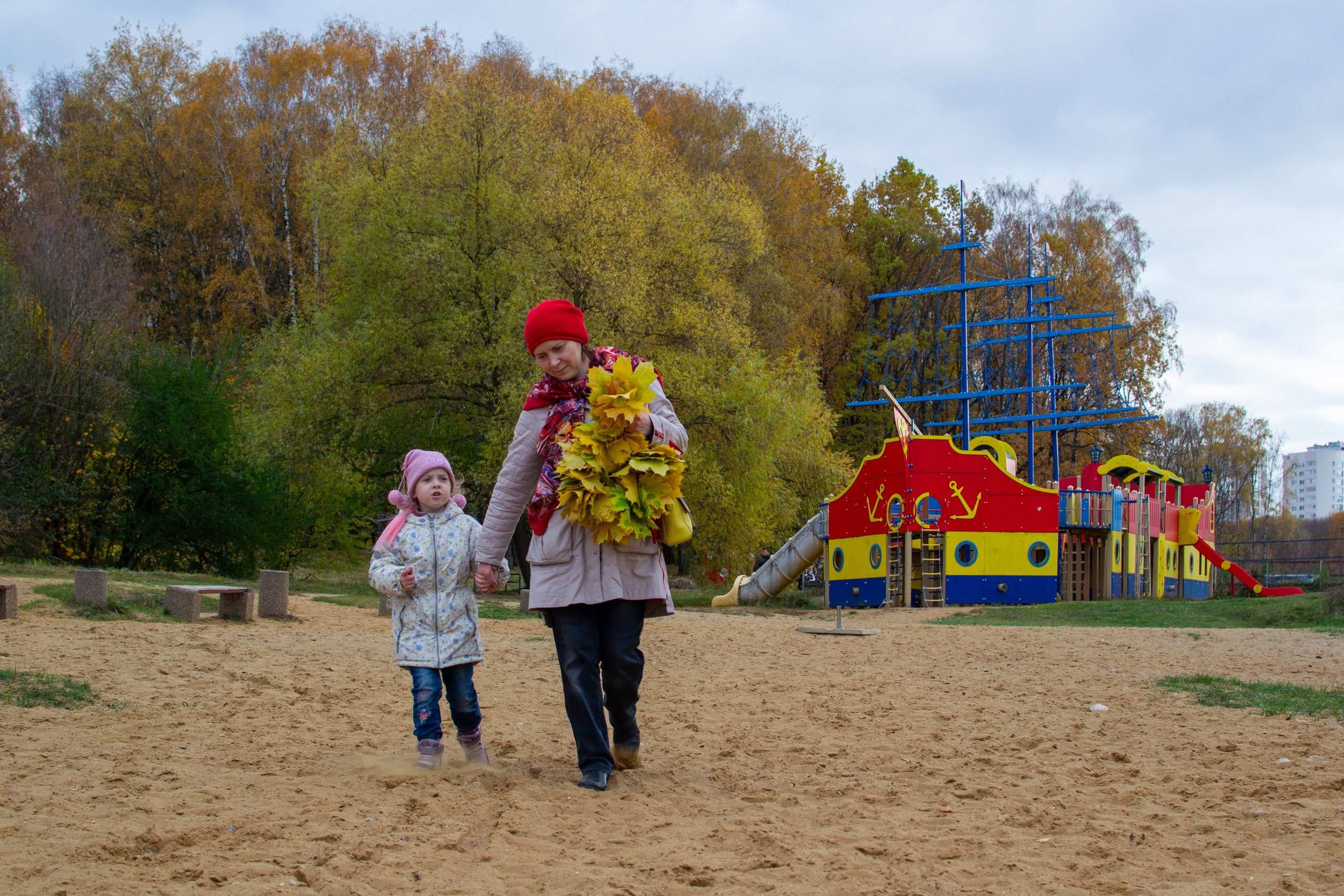 Старенький Nikon 3100 и nikkor 35 mm 1.8 (фото проявленные из RAW-NEF файлов). Фотограф в Туле Крупский АнДРей. Фотостудия «КАДР71» в Туле