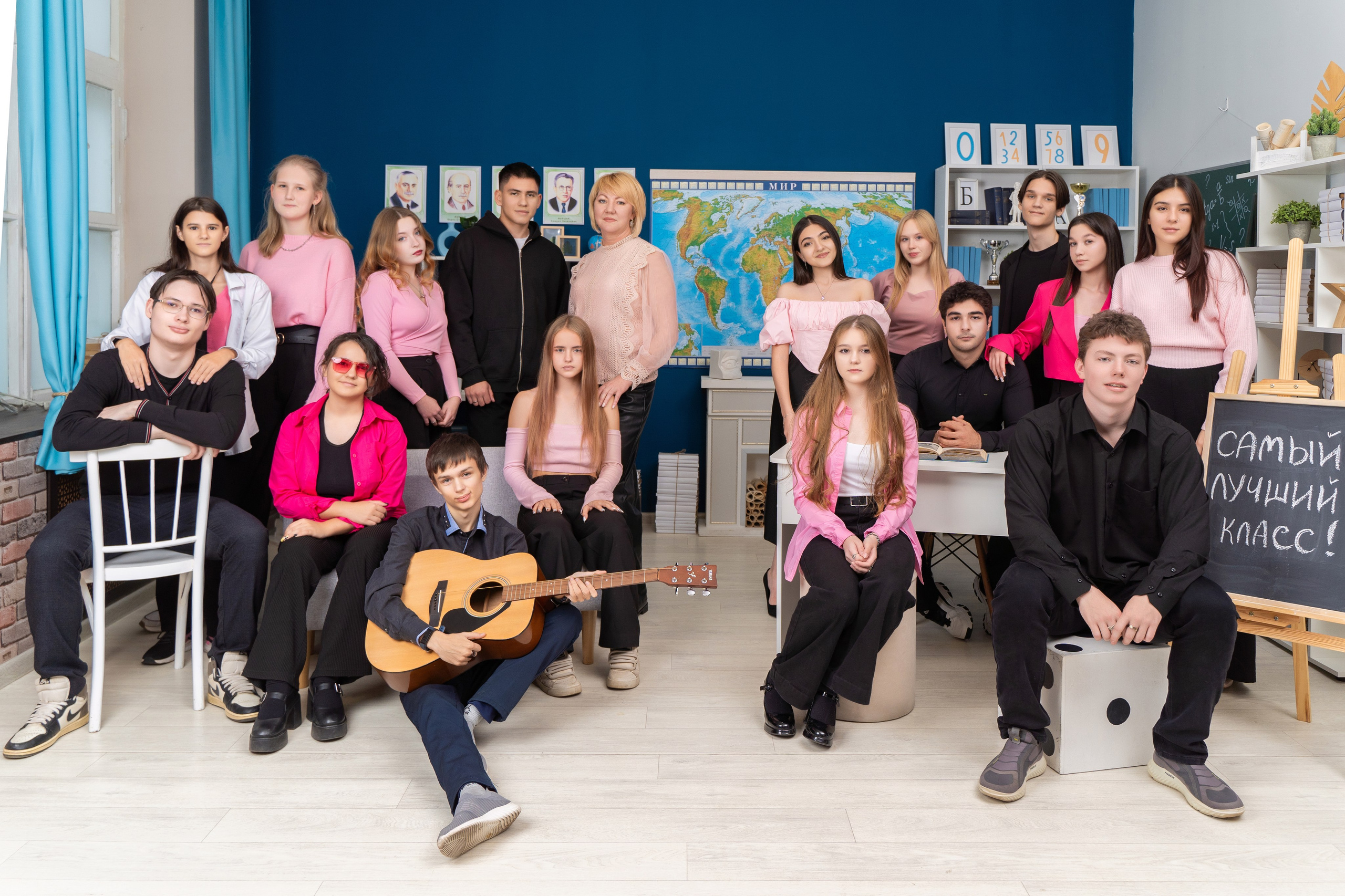 Выпускные фотосессии. Детский школьный фотограф в Кемерово Зиновьева Екатерина