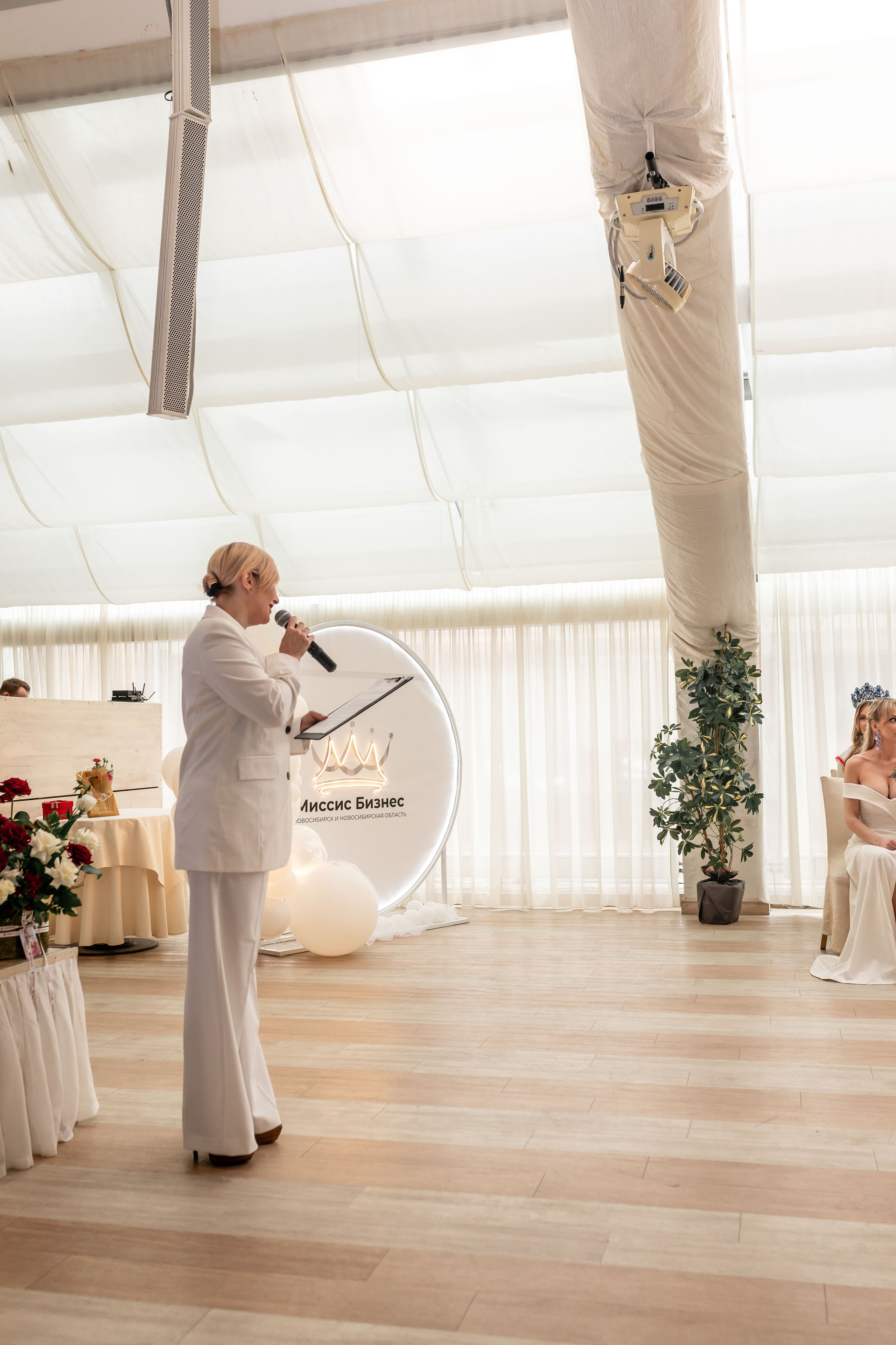 МИССИС БИЗНЕСС 2024. Репортажный фотограф в Новосибирске