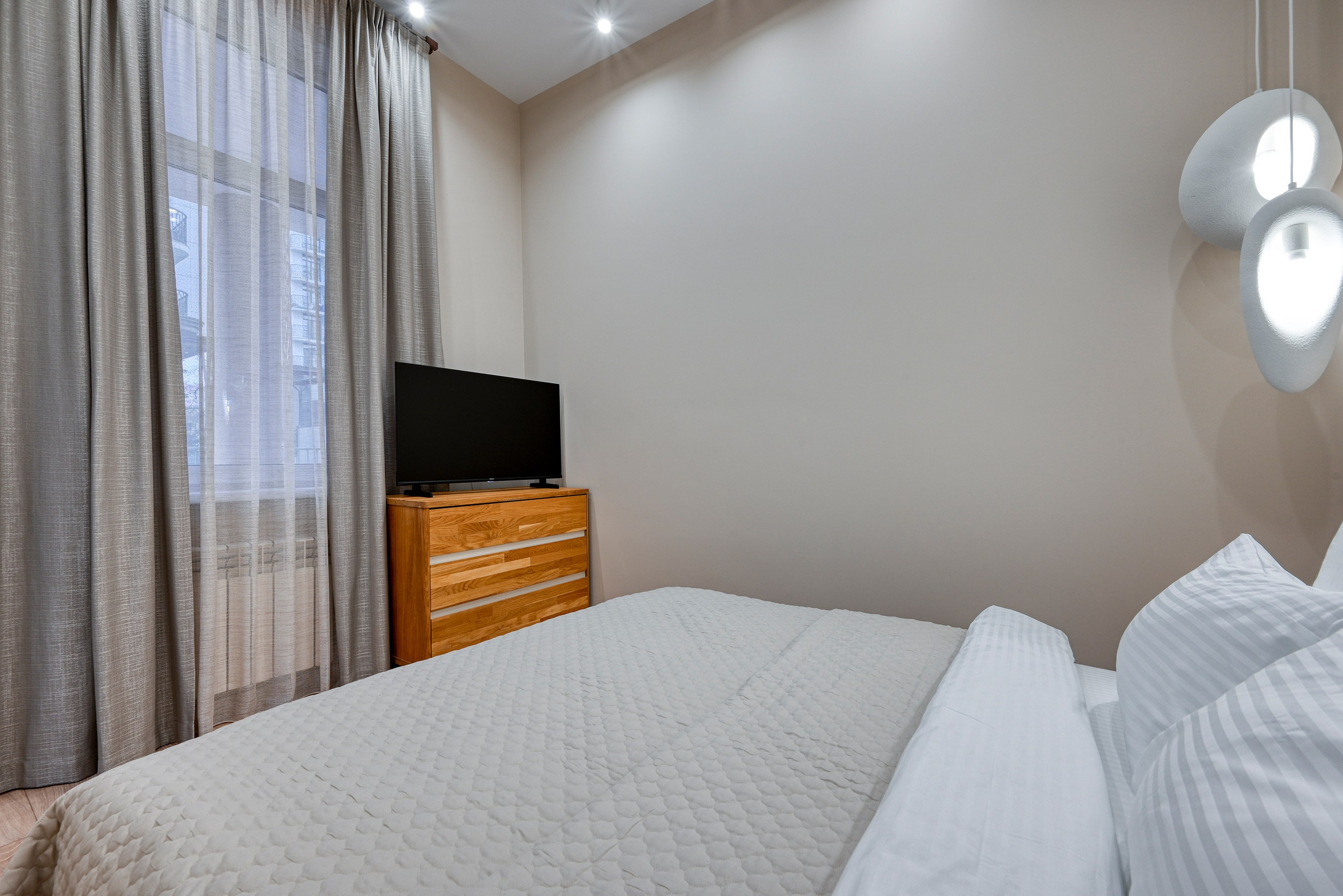 Съемка апарта в ЖК Альпийский квартал. Интерьерный фотограф в Сочи | Роман Сусленко