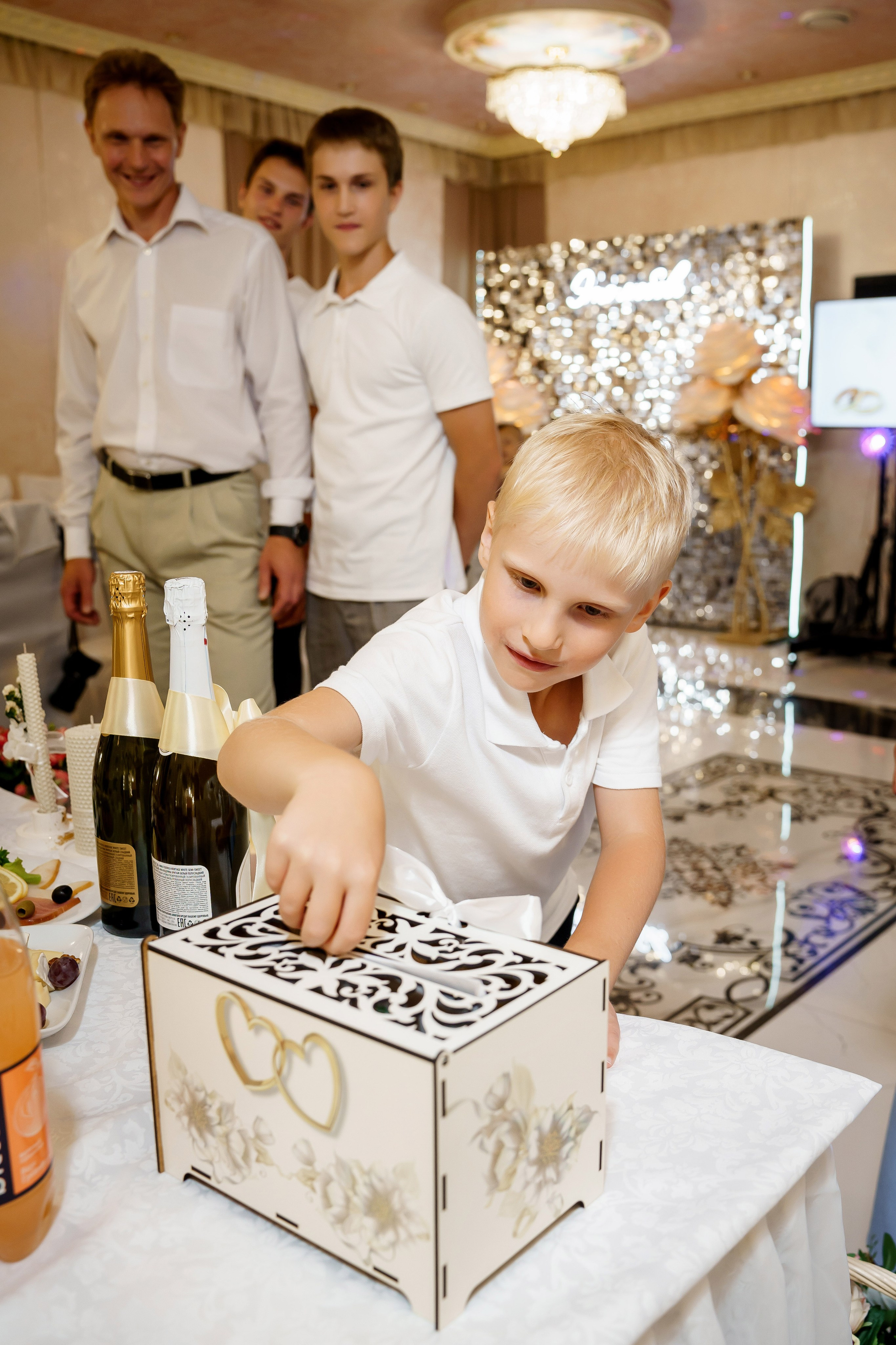 Алексей и Дарья. Регистрация, прогулка, банкет. Фотограф и видеограф в Москве и Московской области Мария Вишня