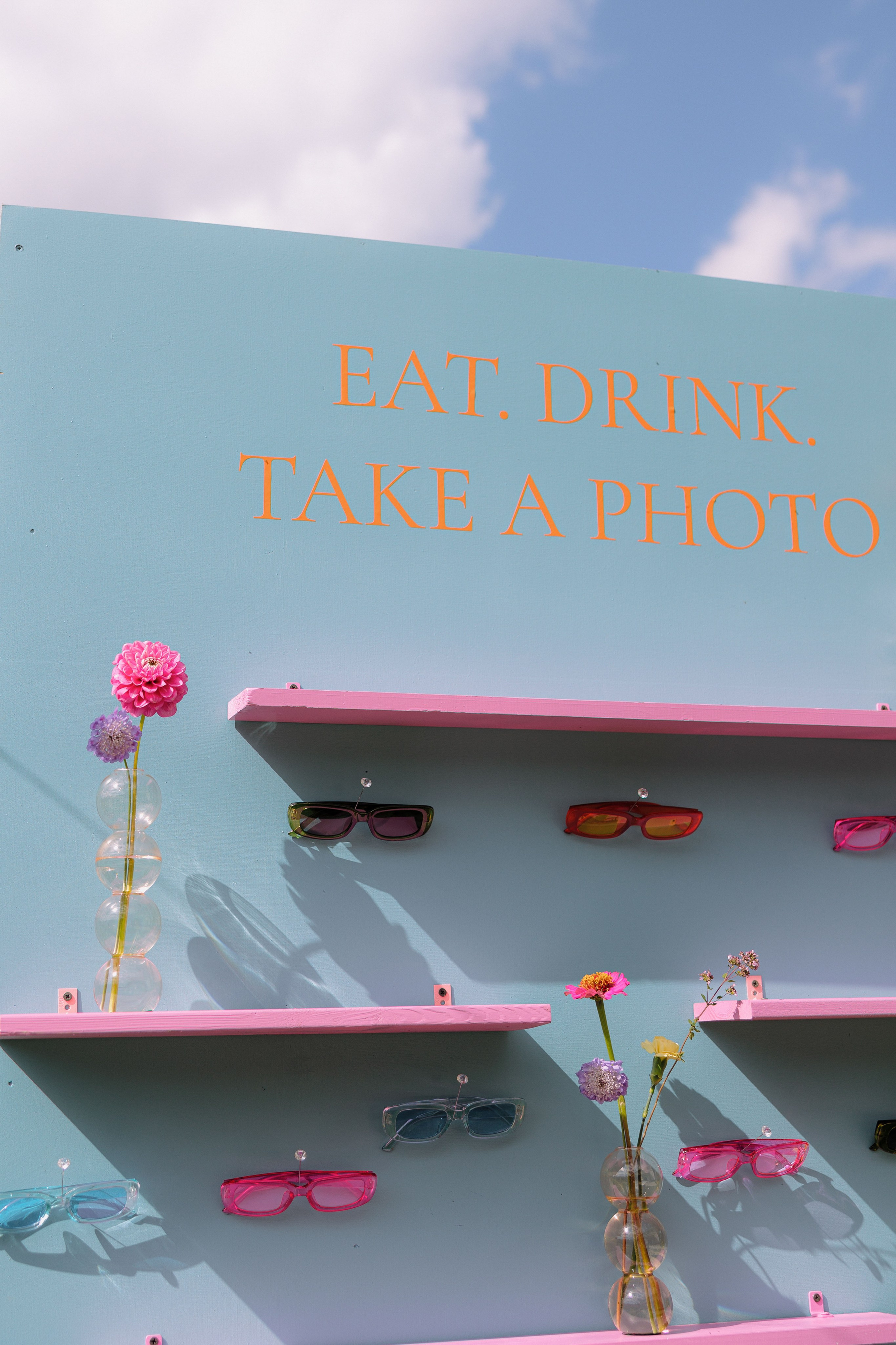 Vanya & Valeria. Главная