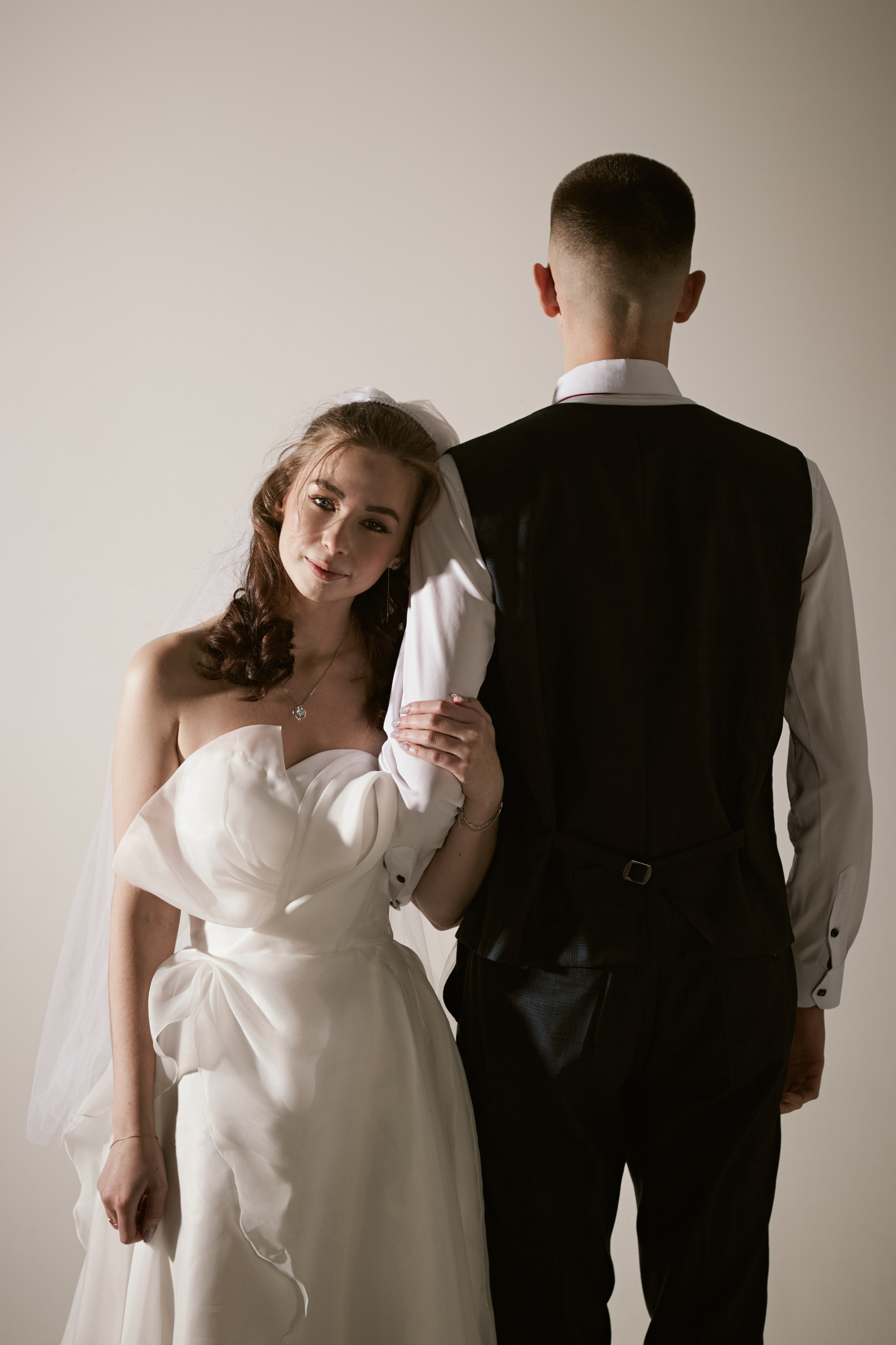 Студия + ЗАГС | Вероника & Иван. Фотограф Красноярск | Ховрин Иван | Свадьбы, Мероприятия, Фотосессии