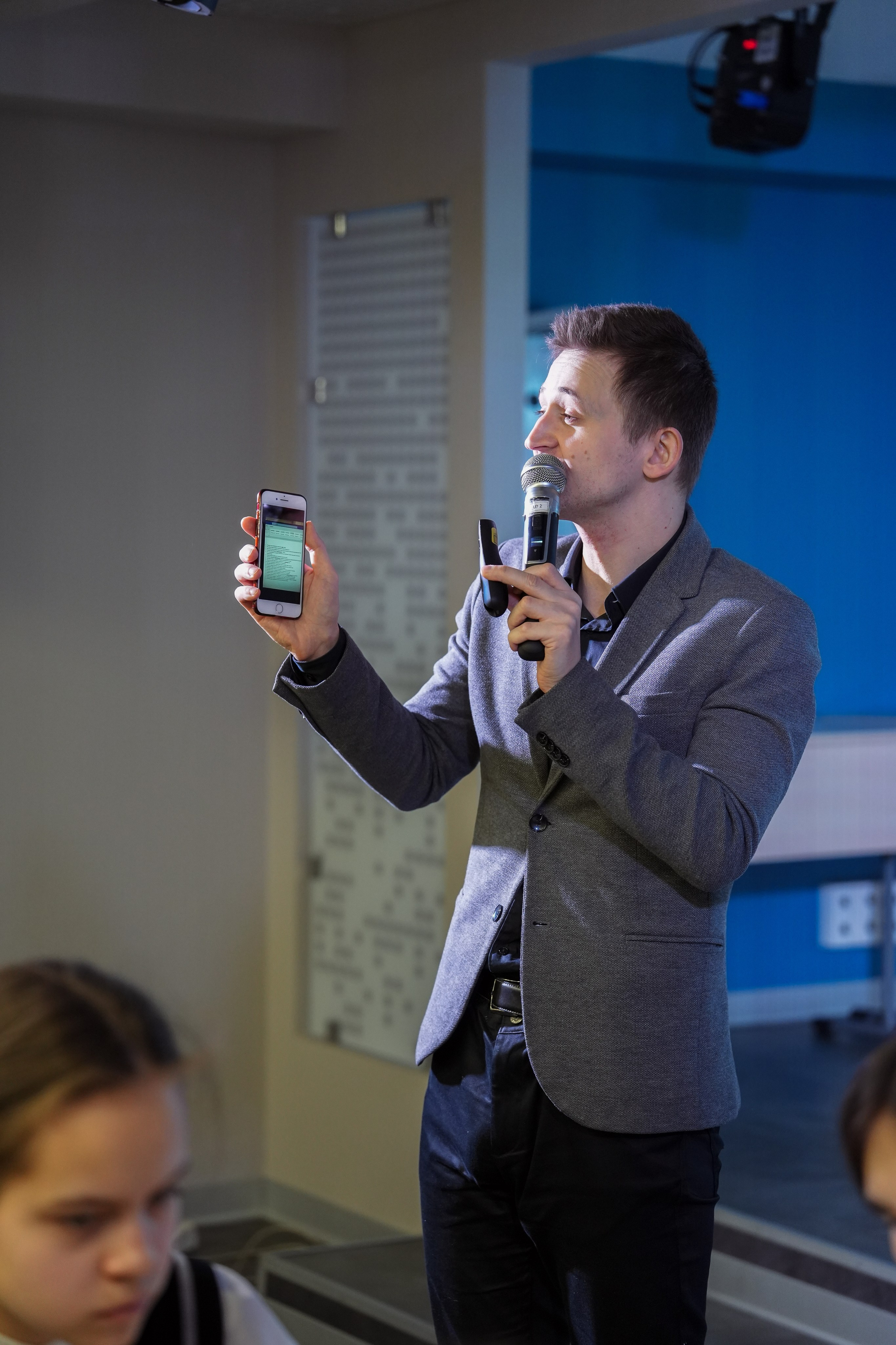 Квиз. Репортажная съёмка в Санкт-Петербурге, Константин Петров