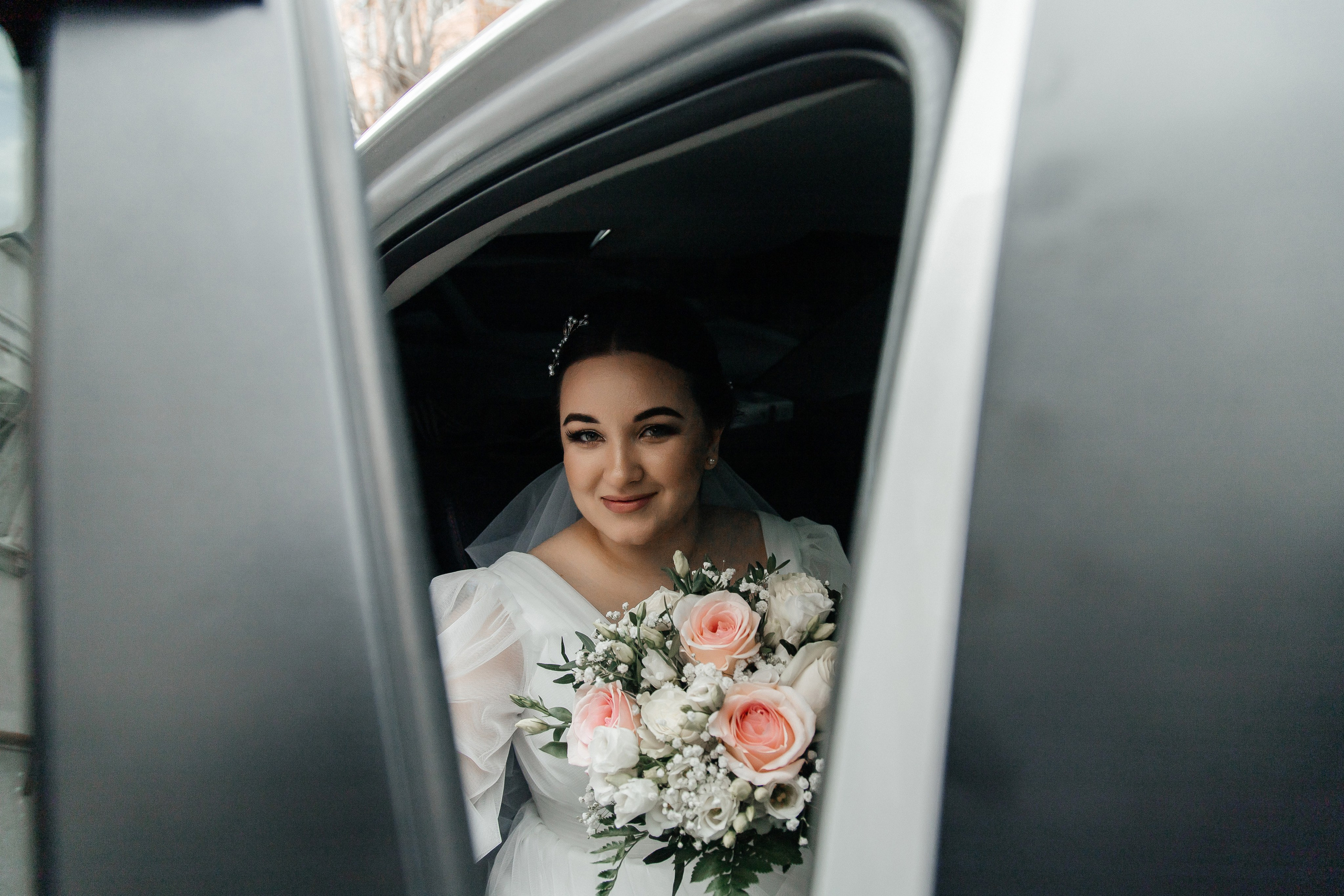 S & E. Street photographer